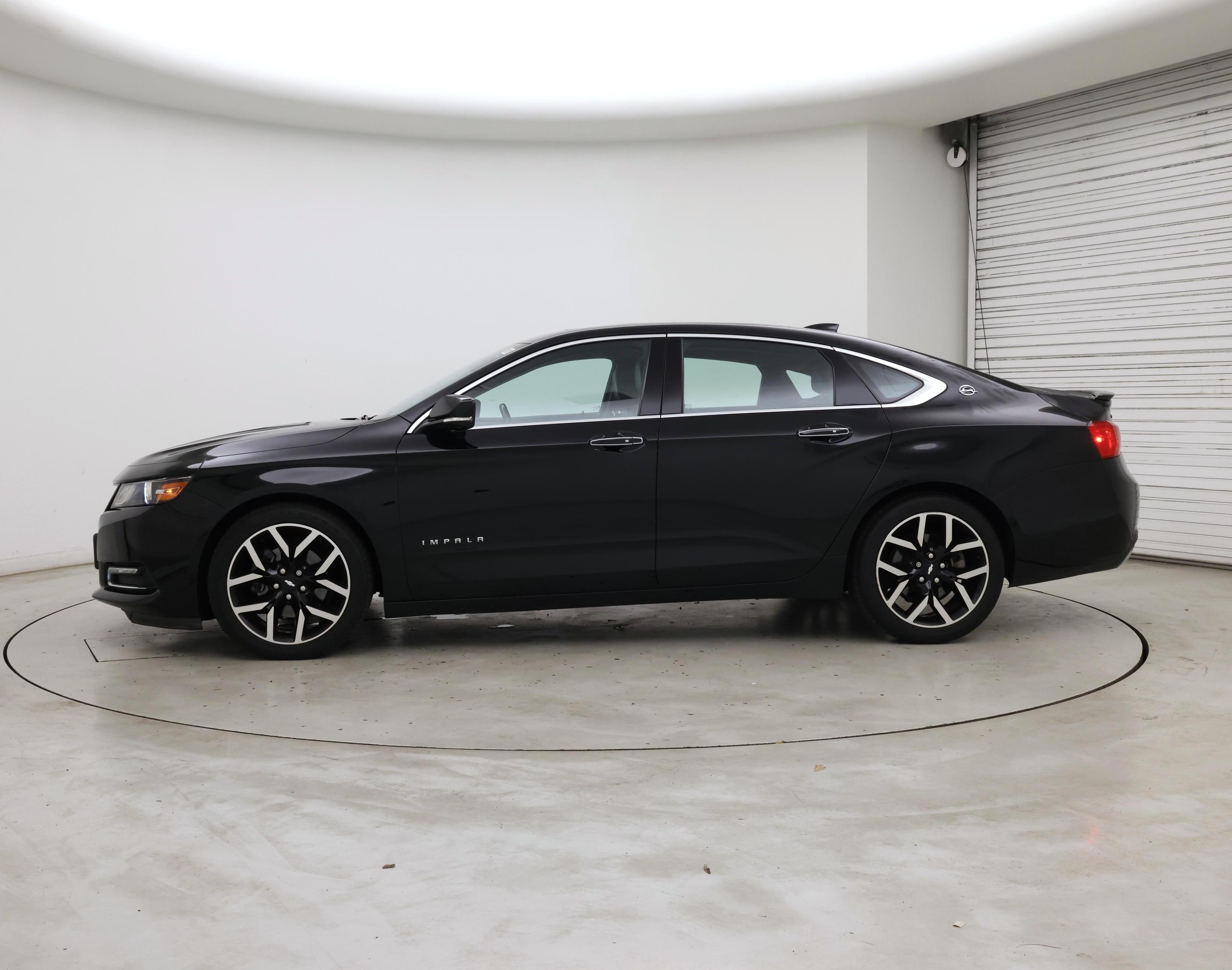 Thumbnail: 2017 Chevrolet Impala - 3