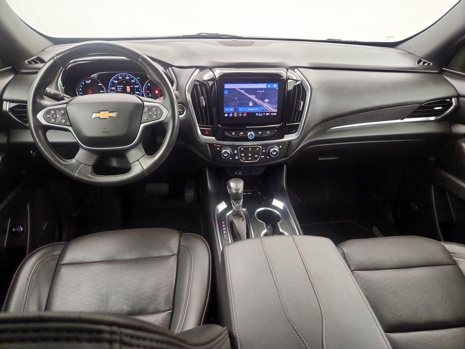 Thumbnail: 2022 Chevrolet Traverse - 9