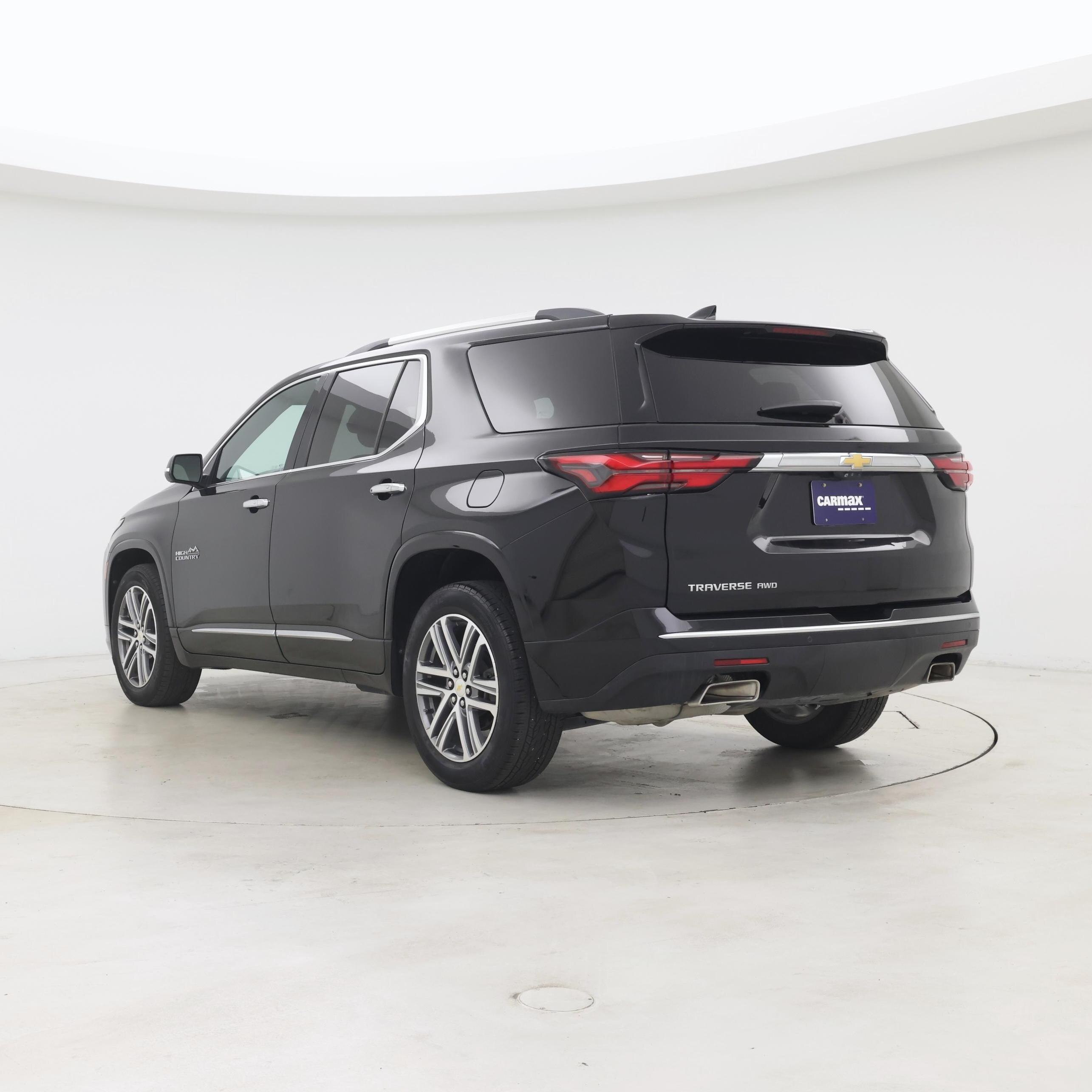 Thumbnail: 2022 Chevrolet Traverse - 2