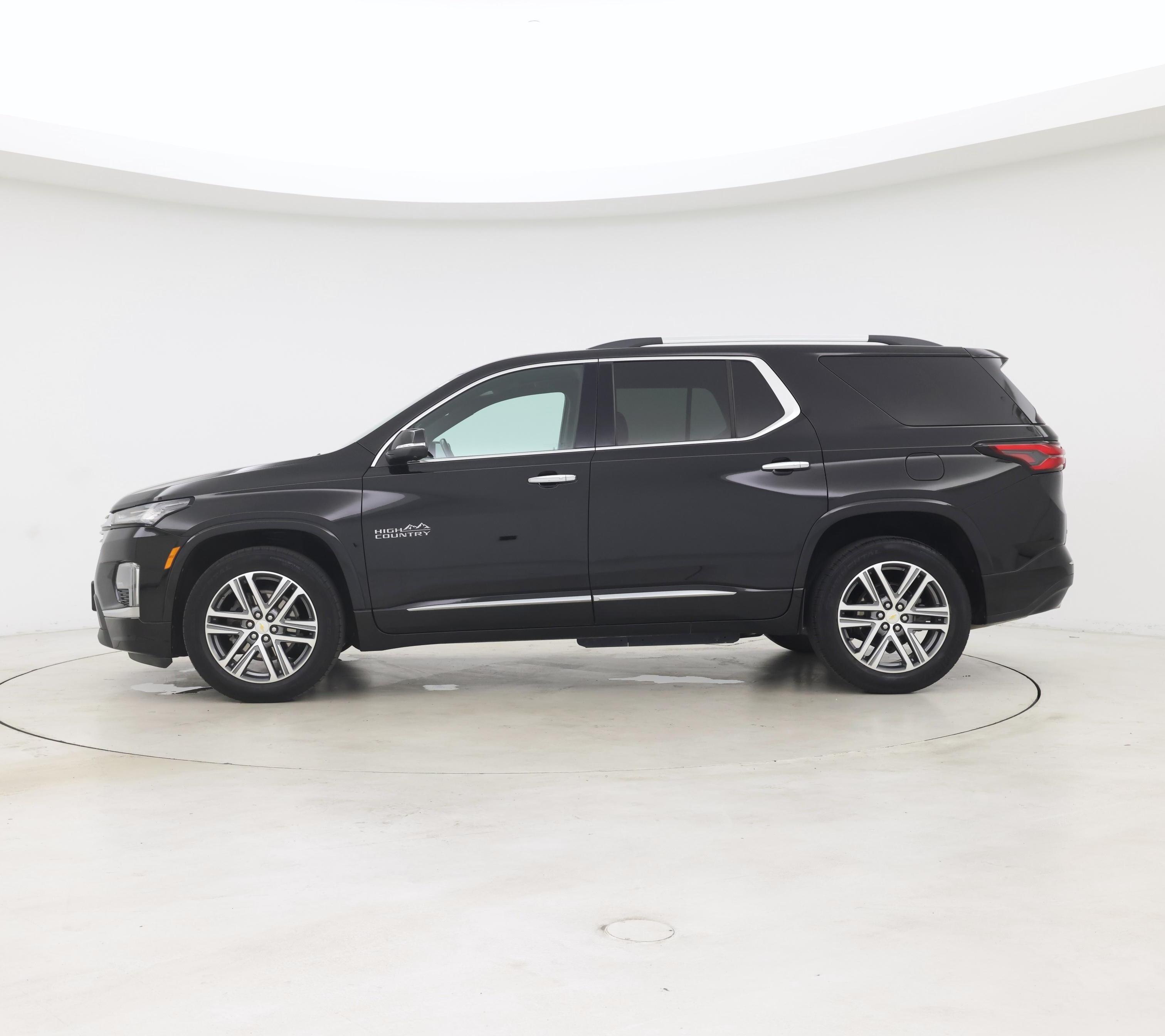 Thumbnail: 2022 Chevrolet Traverse - 3