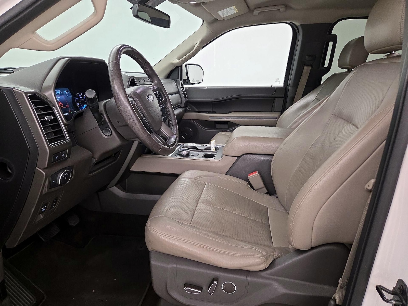 2018 Ford Expedition XLT - Photo 12