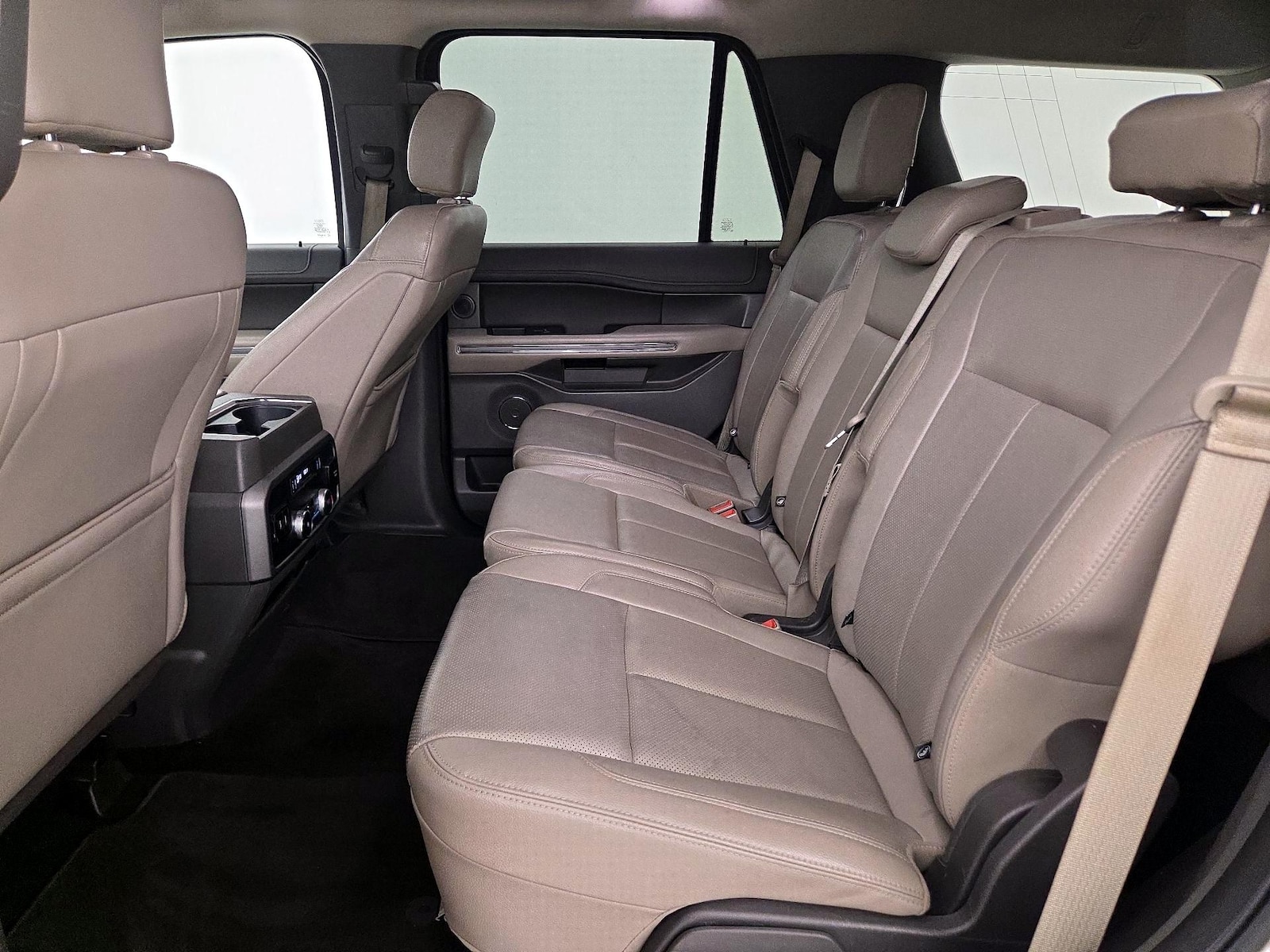 2018 Ford Expedition XLT - Photo 21
