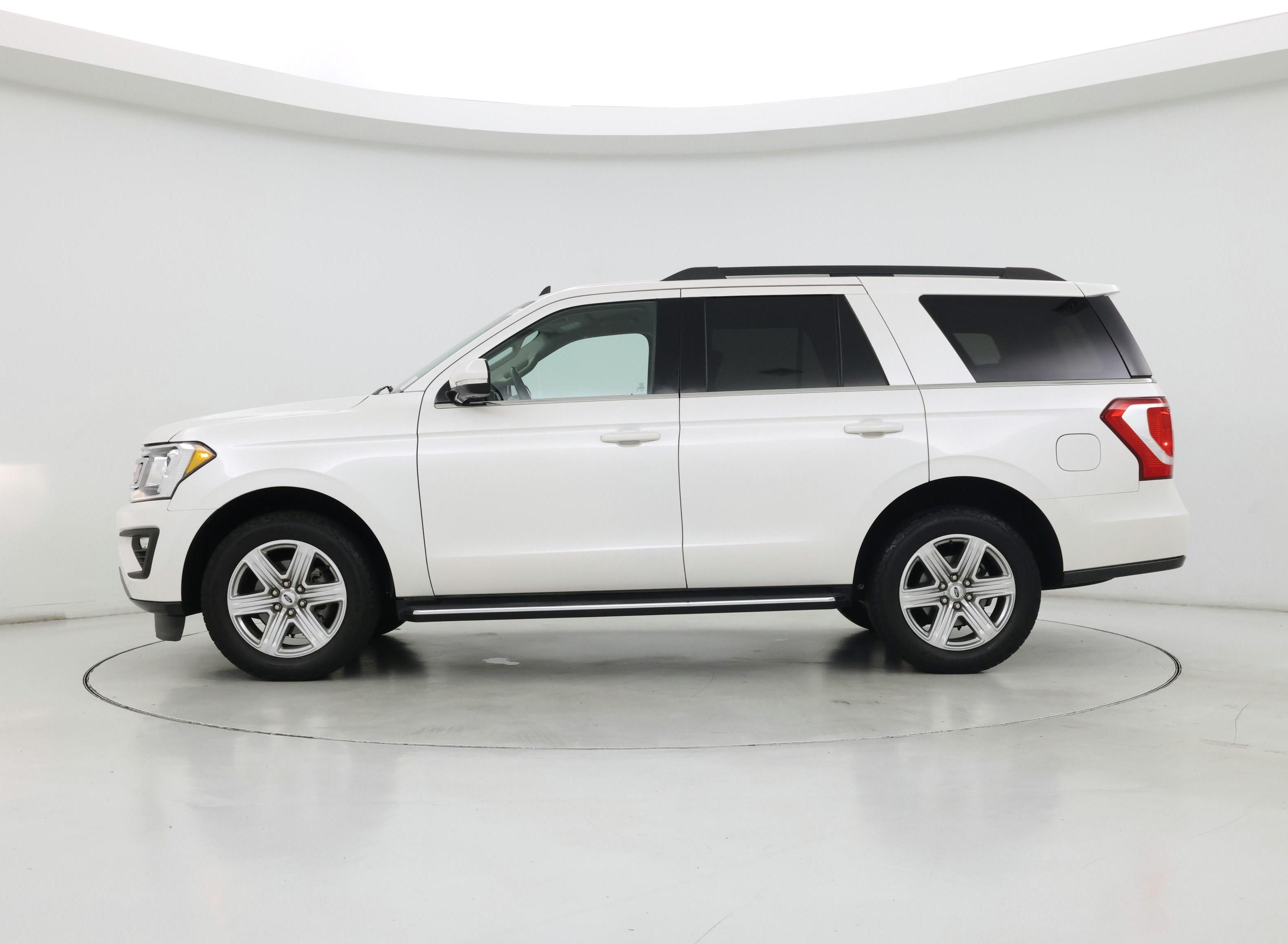 Thumbnail: 2018 Ford Expedition - 3