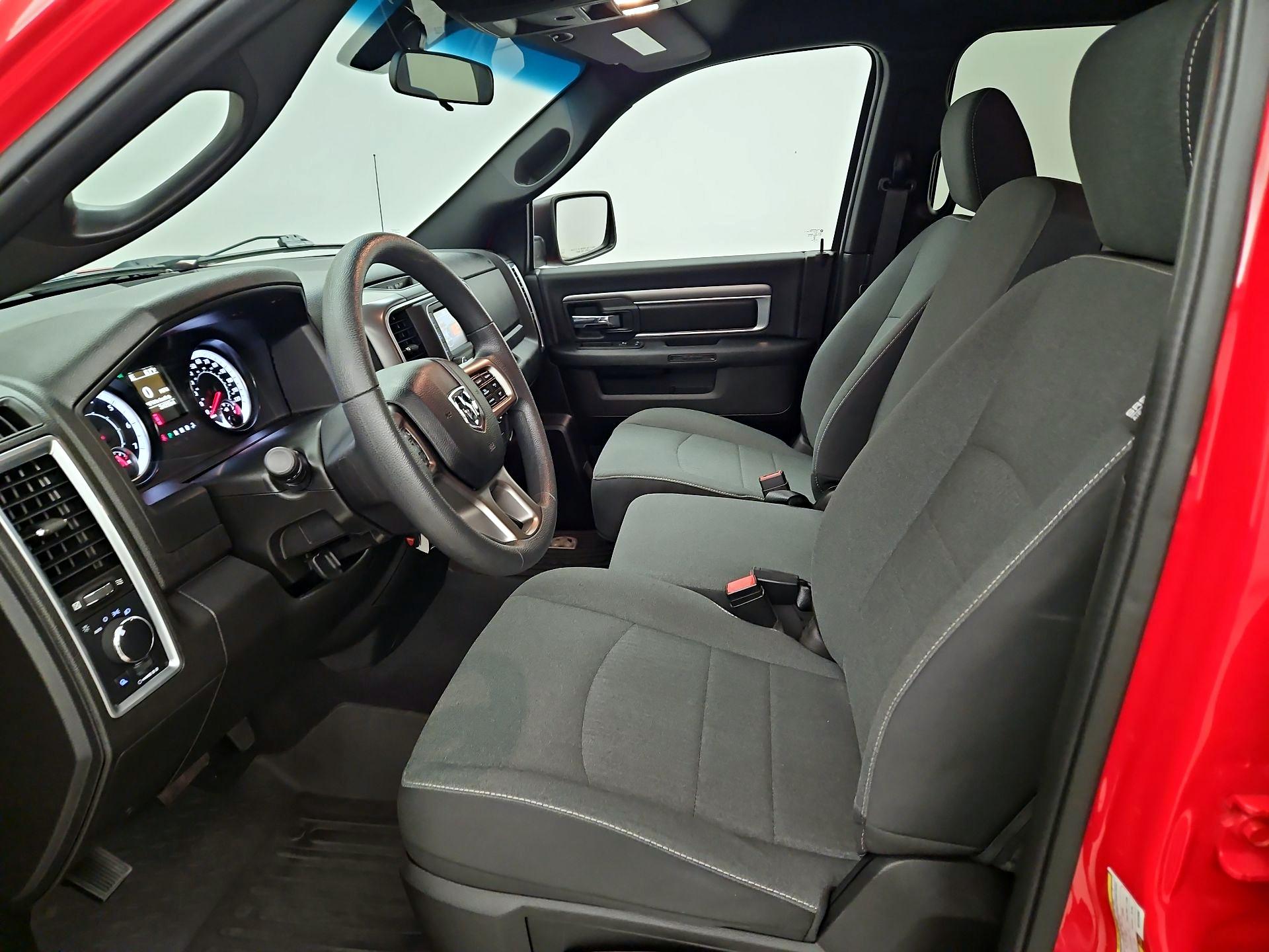 Thumbnail: 2022 RAM 1500 Classic - 11