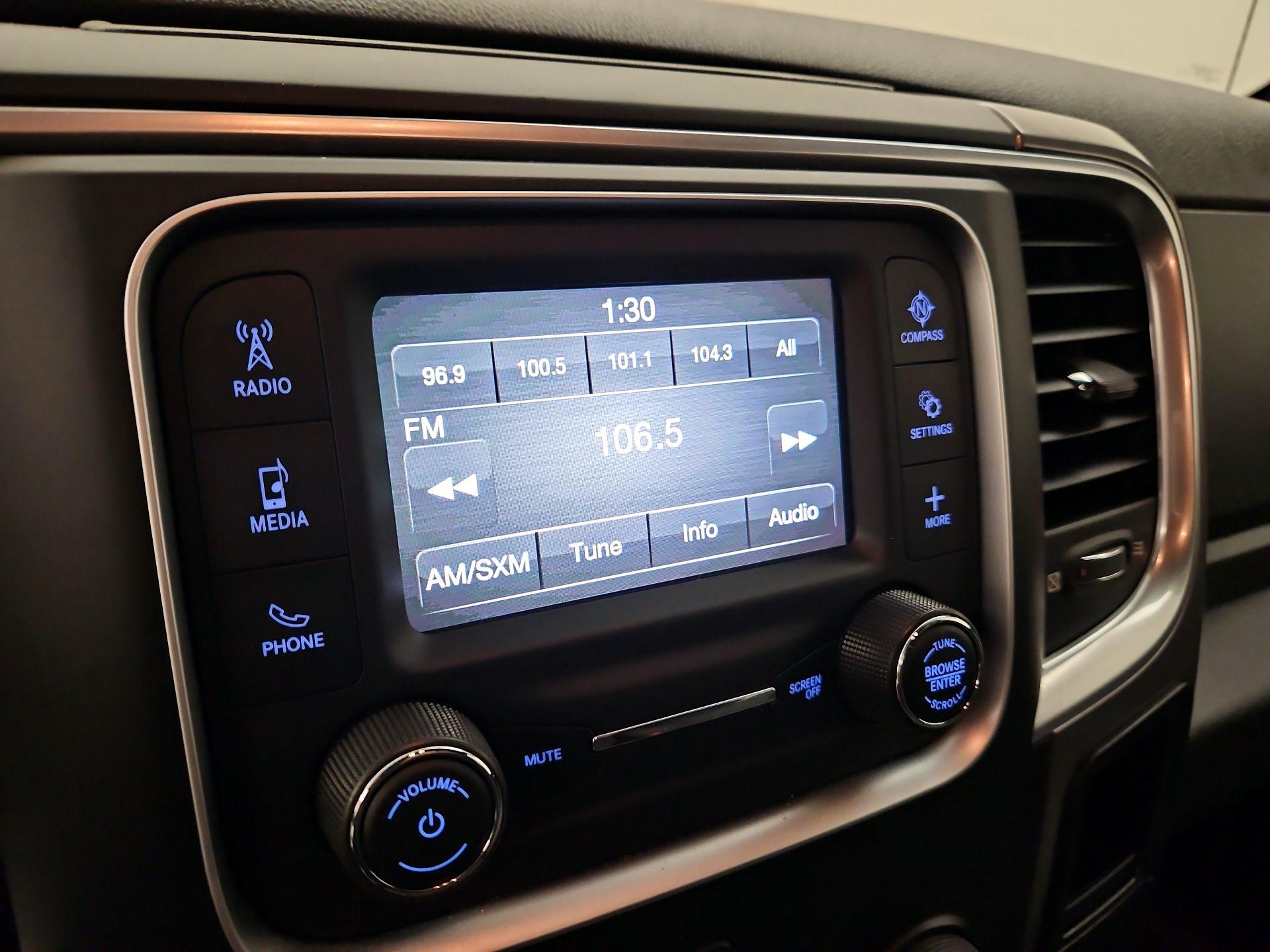 Thumbnail: 2022 RAM 1500 Classic - 15