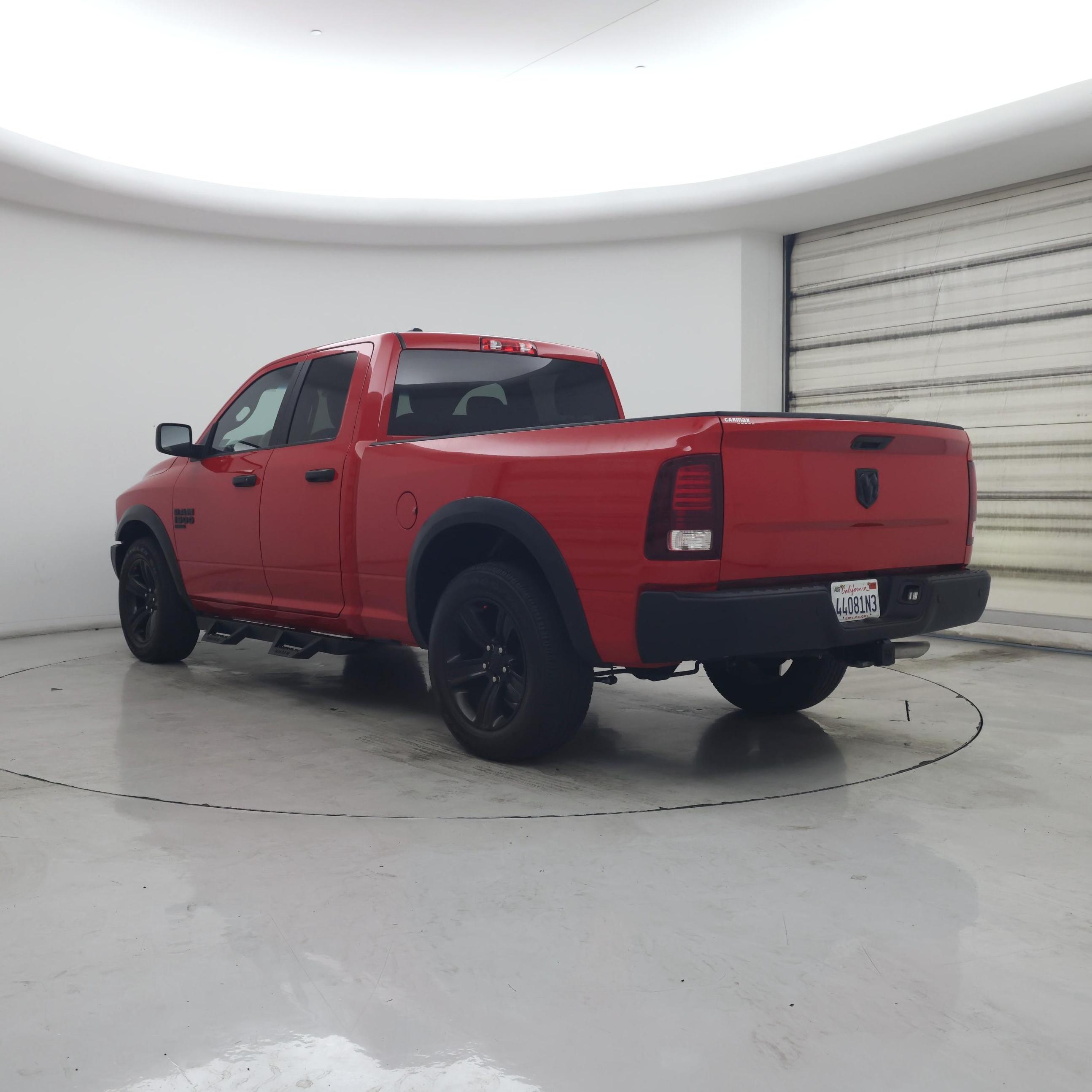 Thumbnail: 2022 RAM 1500 Classic - 2