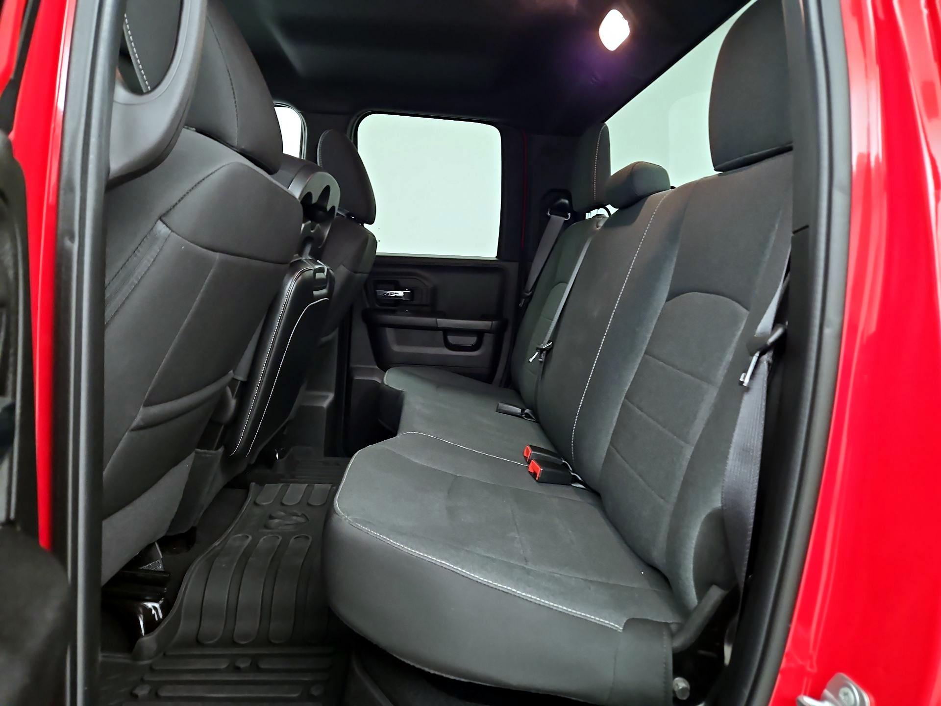 Thumbnail: 2022 RAM 1500 Classic - 19