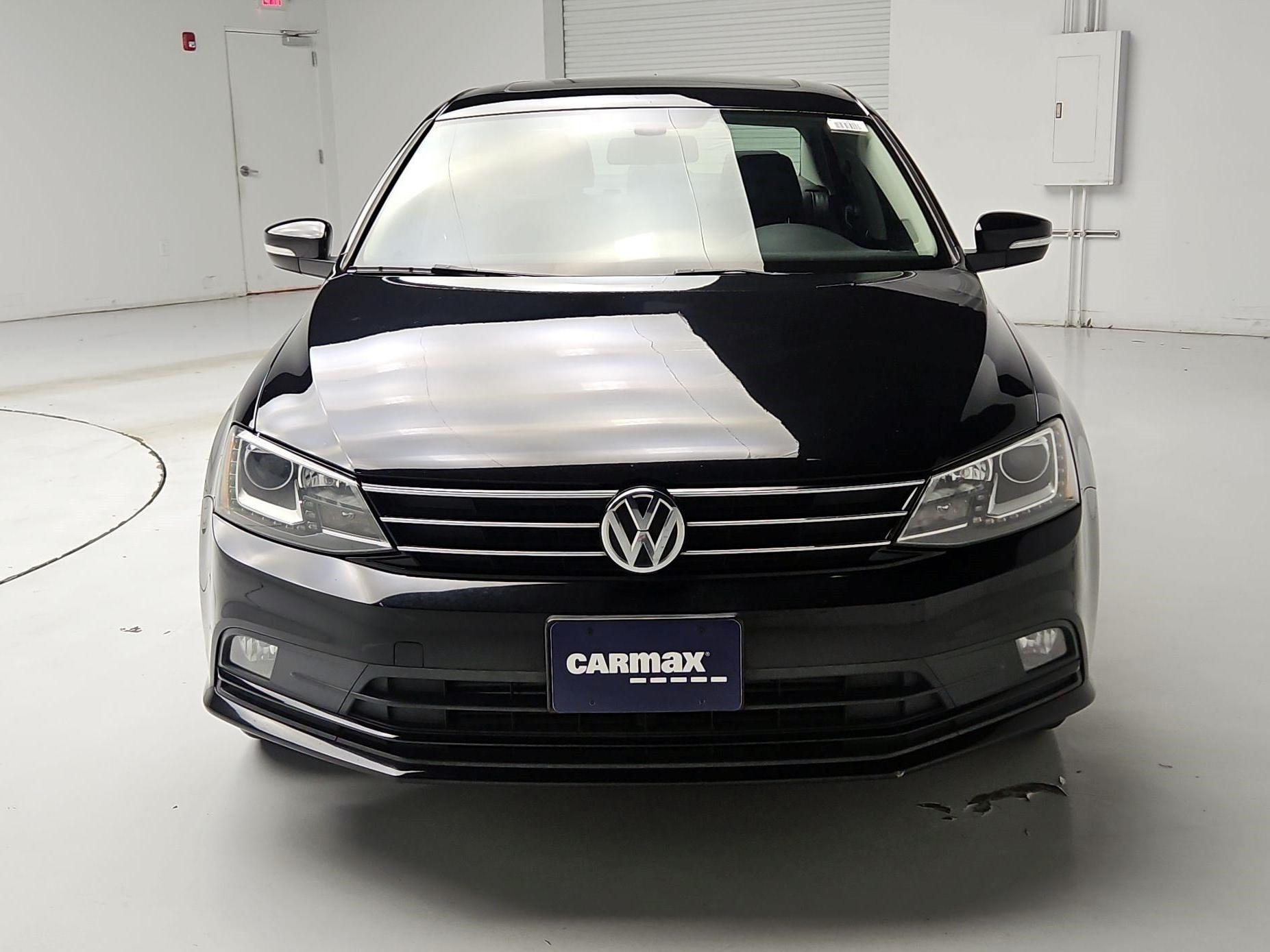 Thumbnail: 2016 Volkswagen Jetta - 2