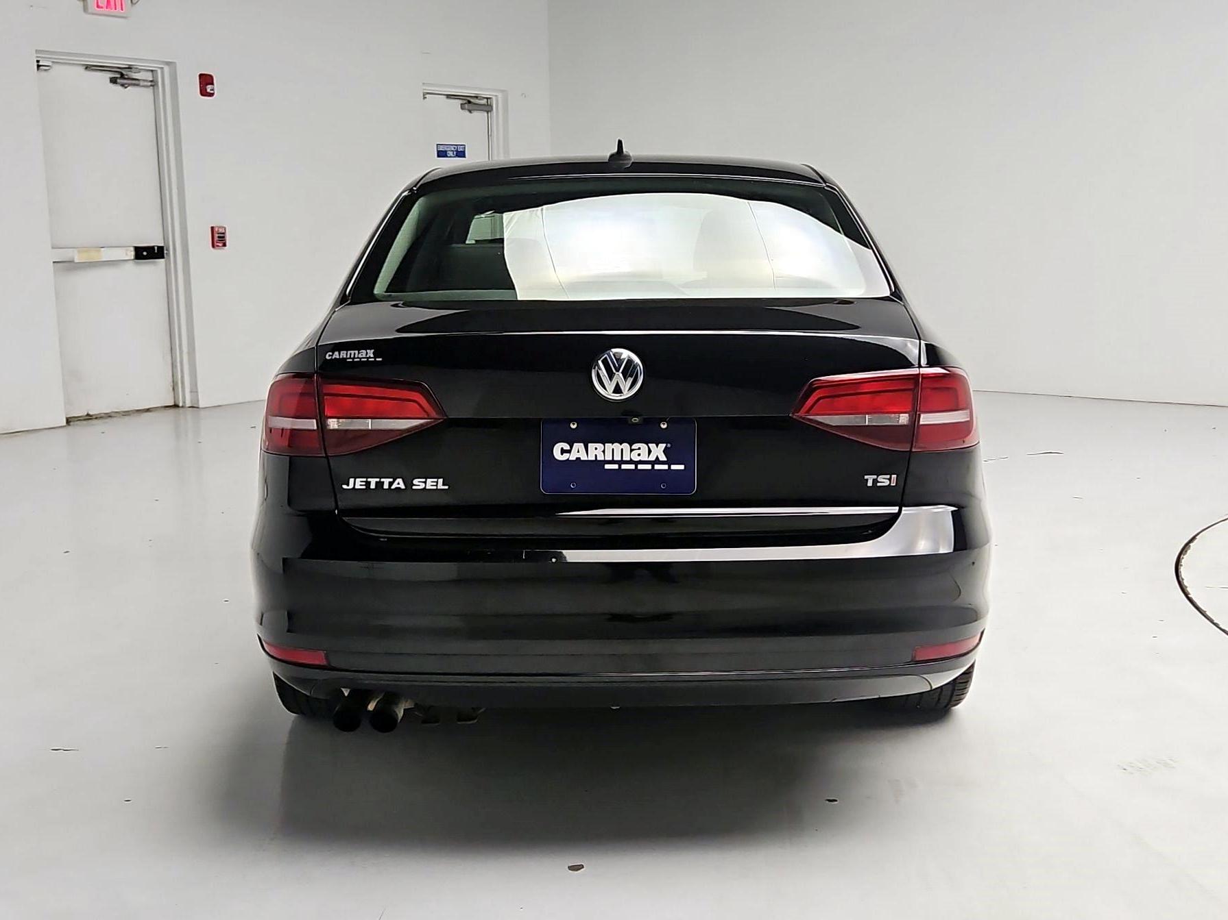 Thumbnail: 2016 Volkswagen Jetta - 6