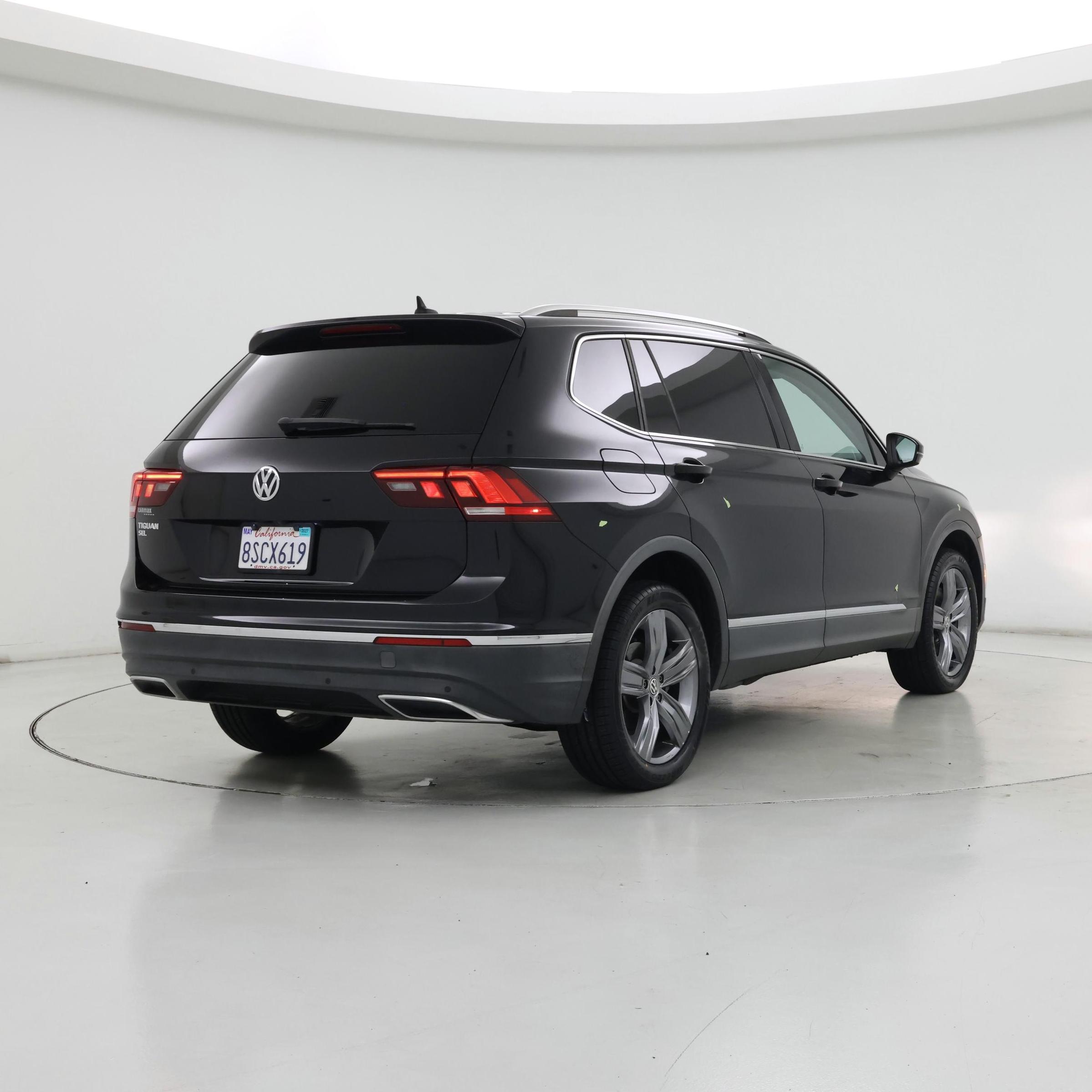 Thumbnail: 2020 Volkswagen Tiguan - 8