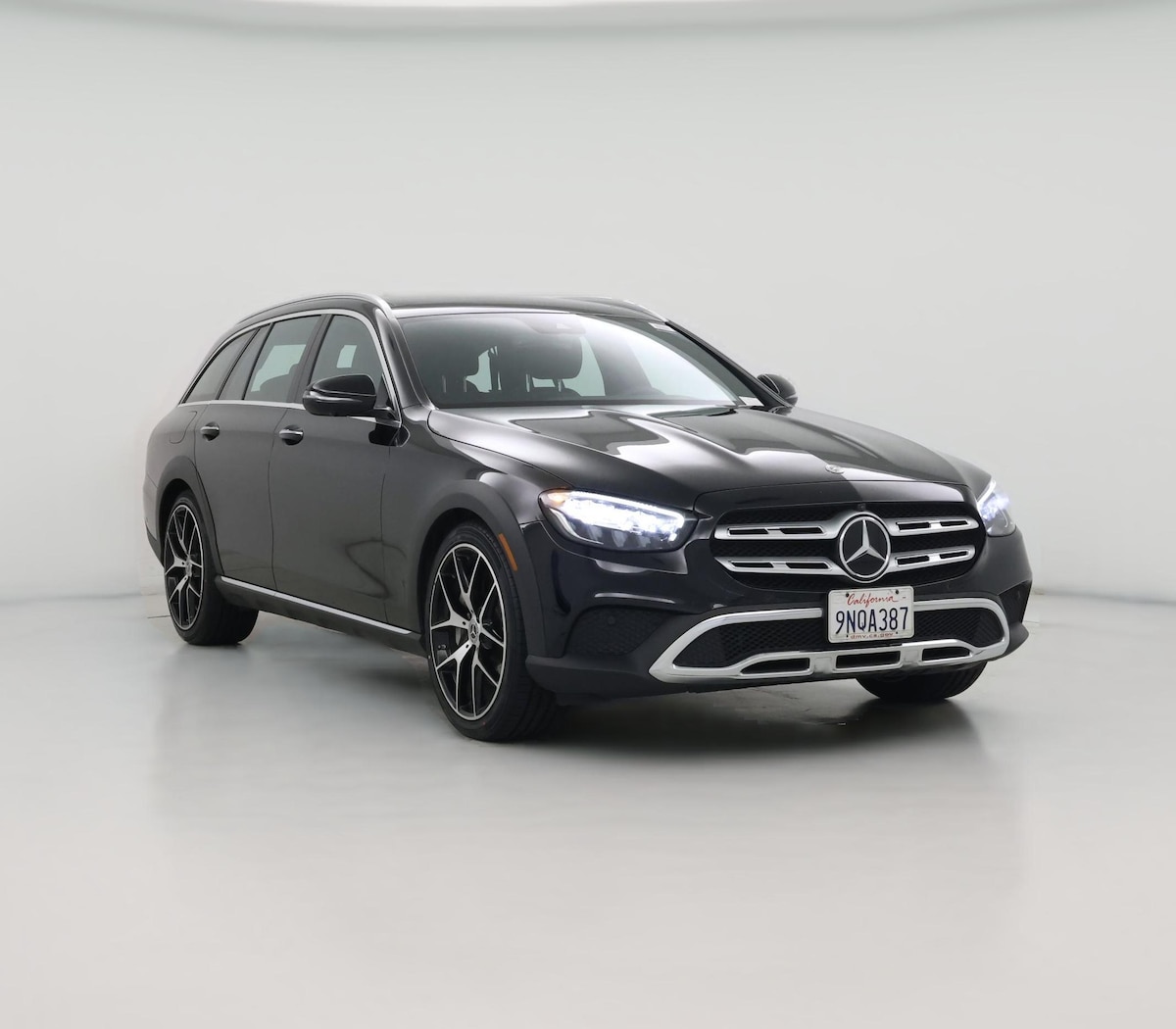 Featured vehicle