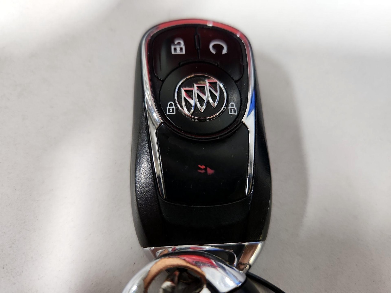 2018 Buick Regal Sportback Essence - Photo 23