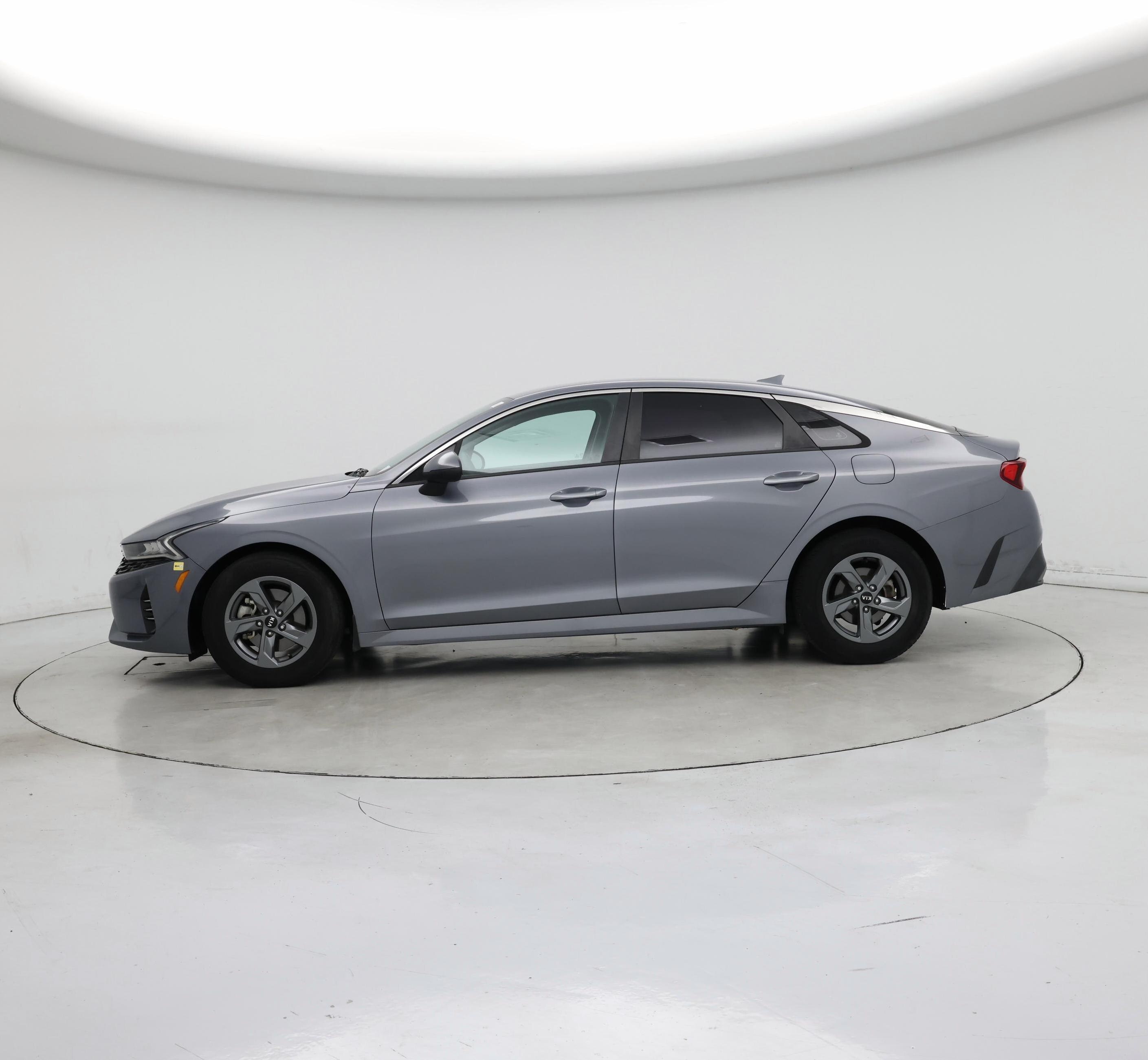 Thumbnail: 2021 Kia K5 - 3