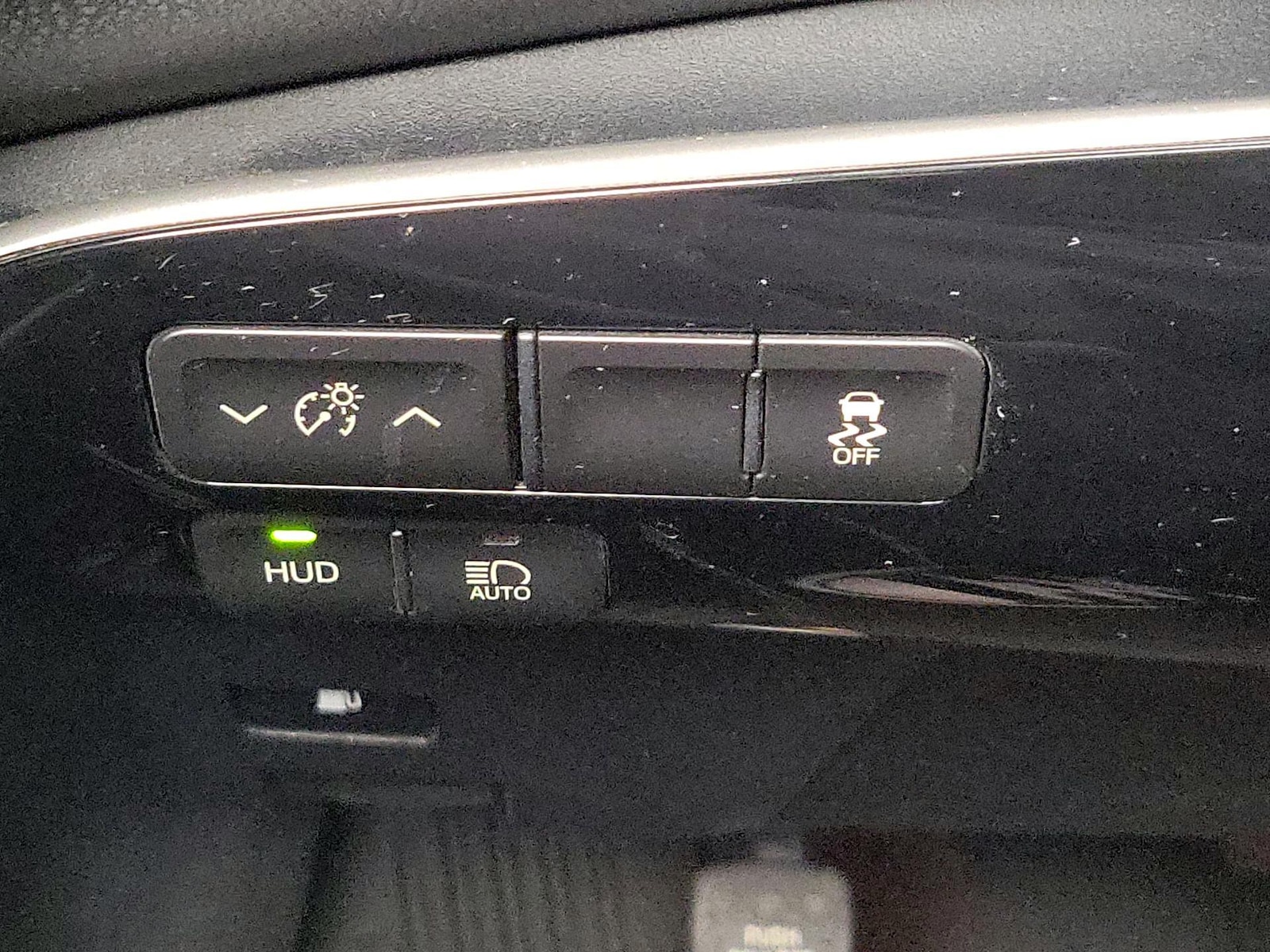 2017 Toyota Prius Three - Photo 14