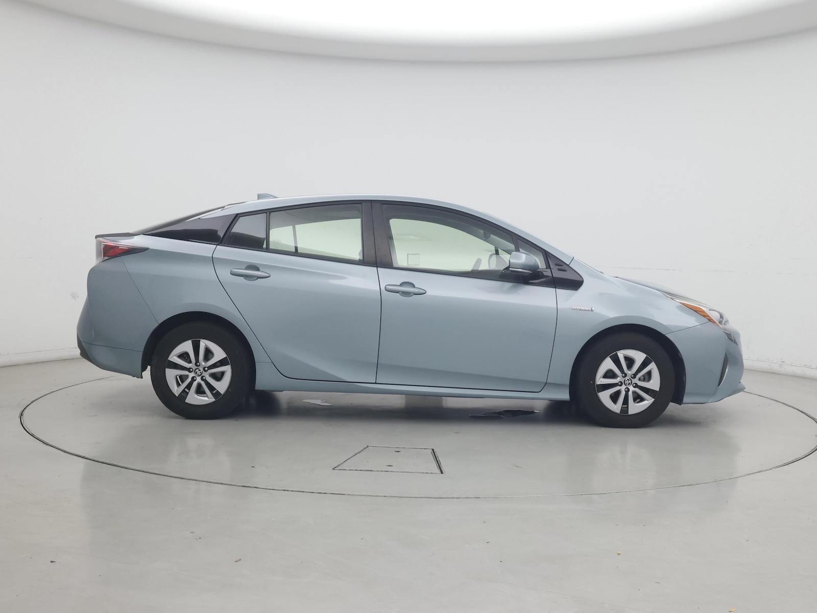 2017 Toyota Prius Three - Photo 8