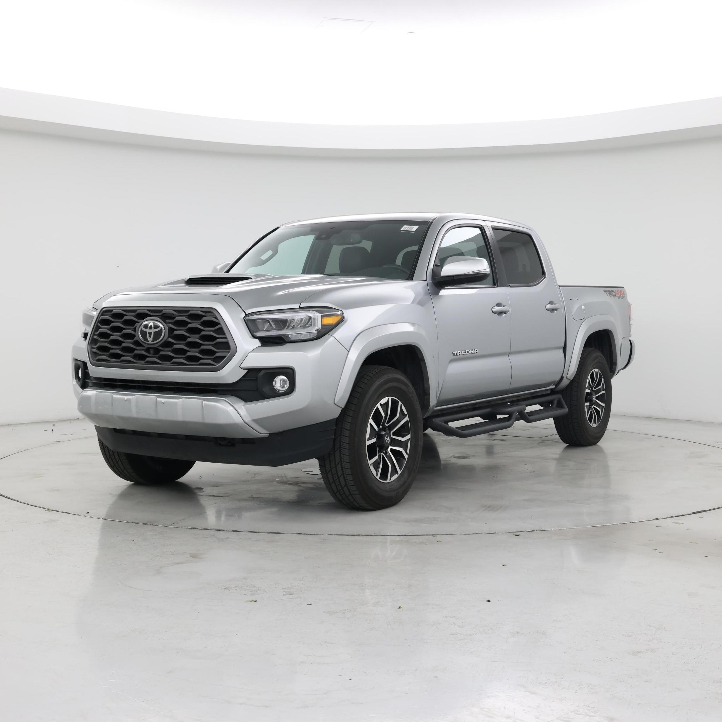 Thumbnail: 2022 Toyota Tacoma - 4