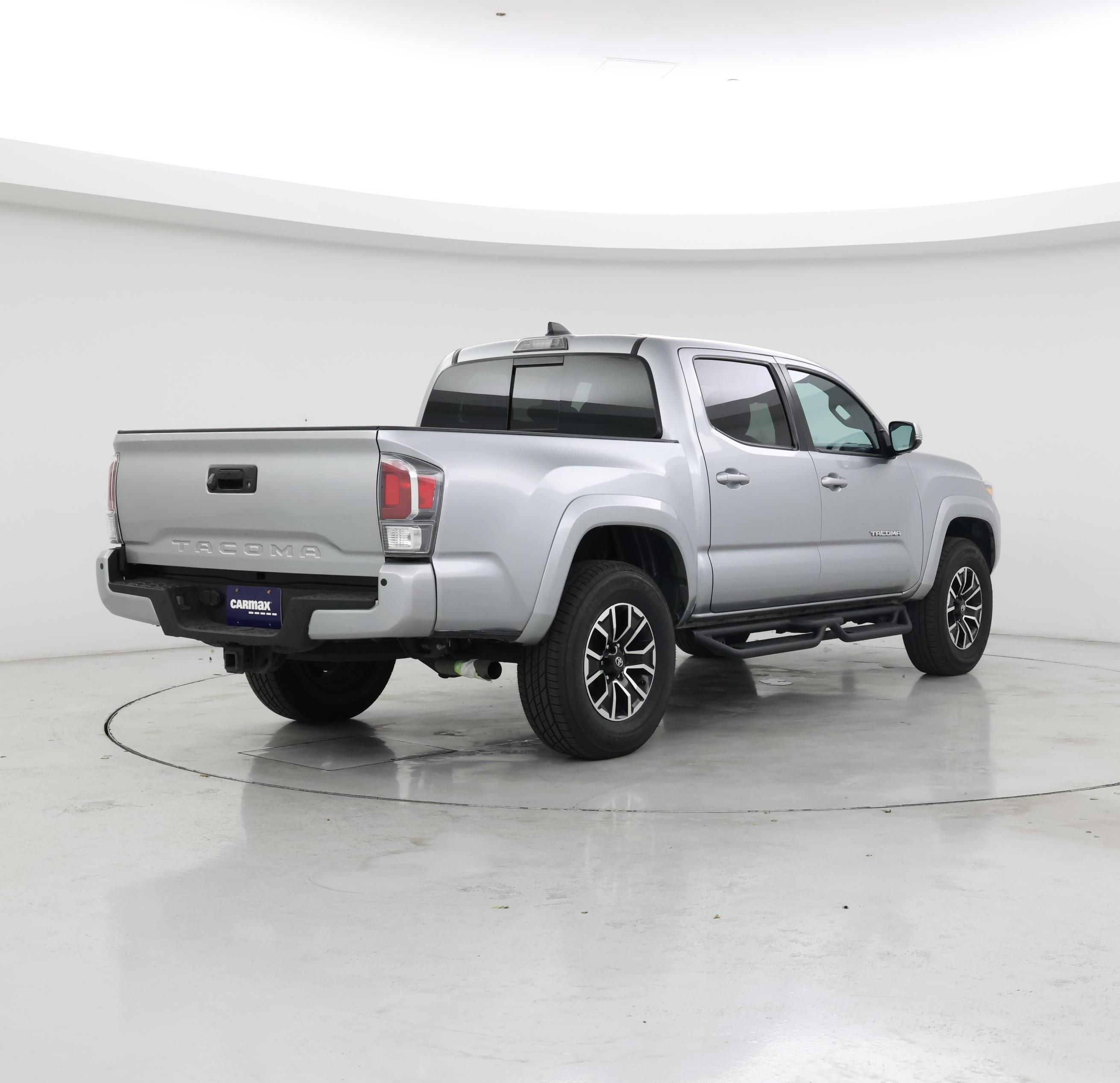 Thumbnail: 2022 Toyota Tacoma - 8