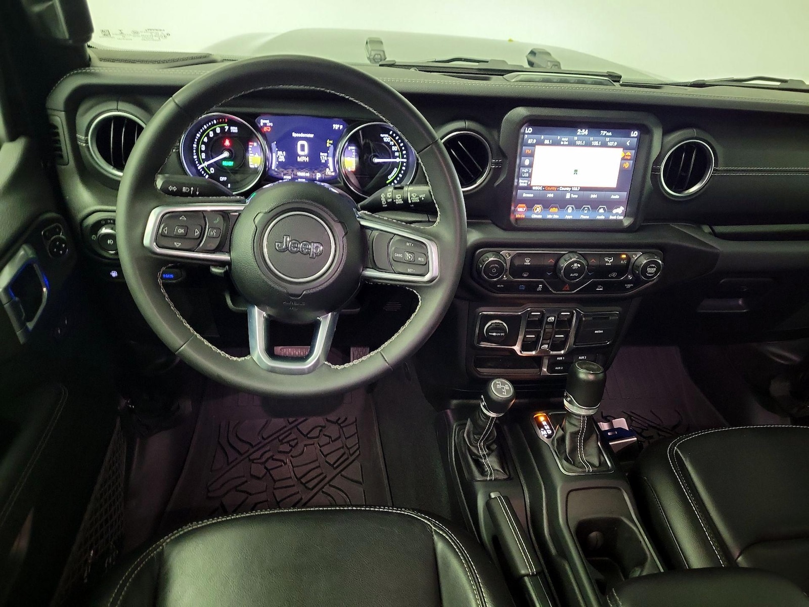 2023 Jeep Wrangler 4xe Sahara 4XE - Photo 11