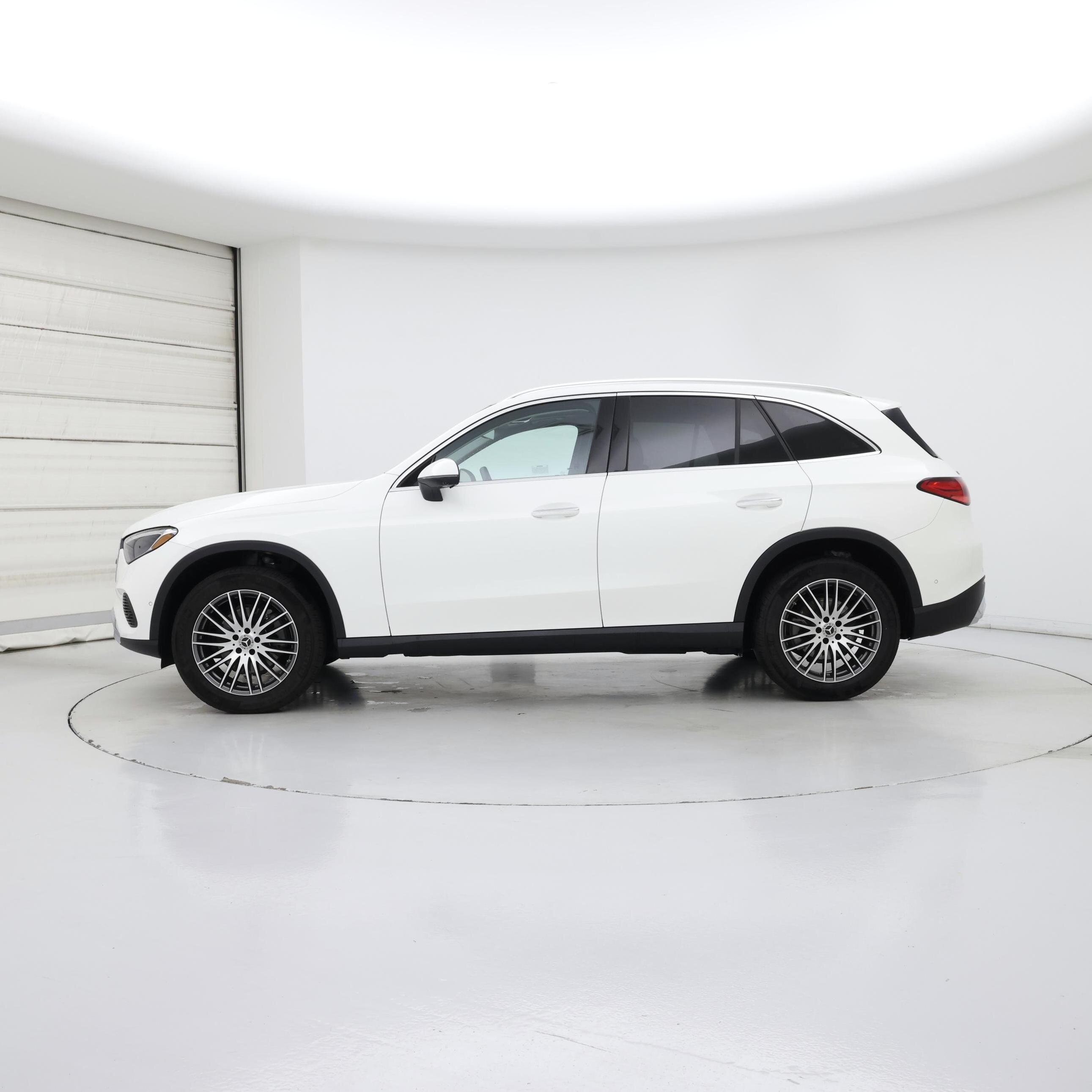 Thumbnail: 2024 Mercedes-Benz GLC - 3