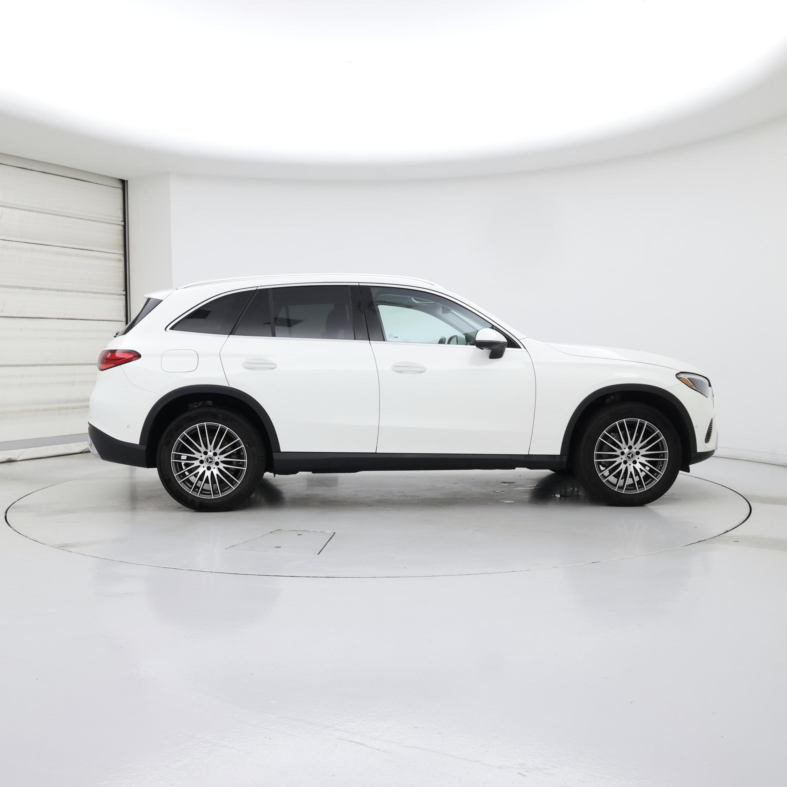 Thumbnail: 2024 Mercedes-Benz GLC - 7