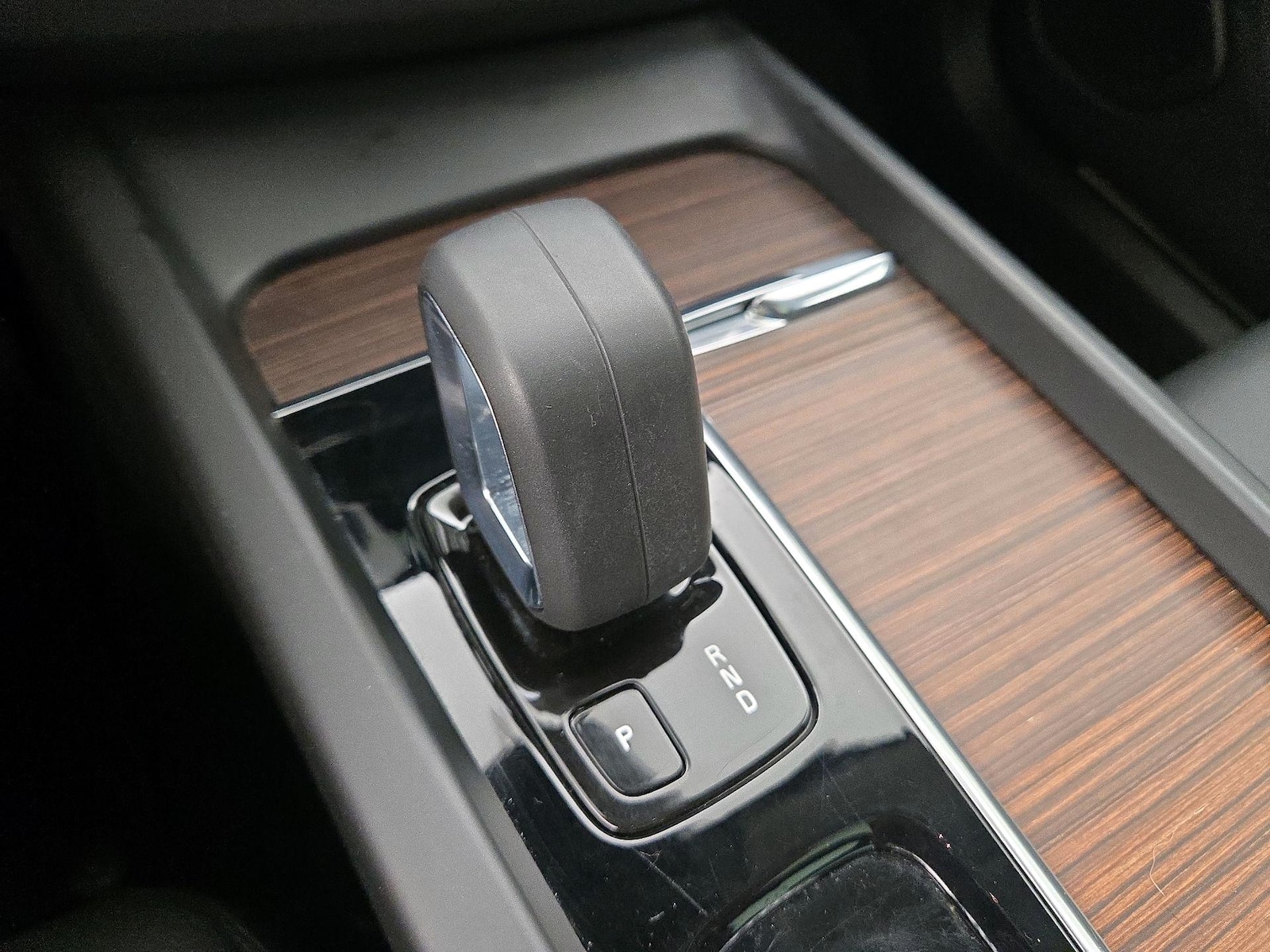 2022 Volvo XC60 Momentum - Photo 19