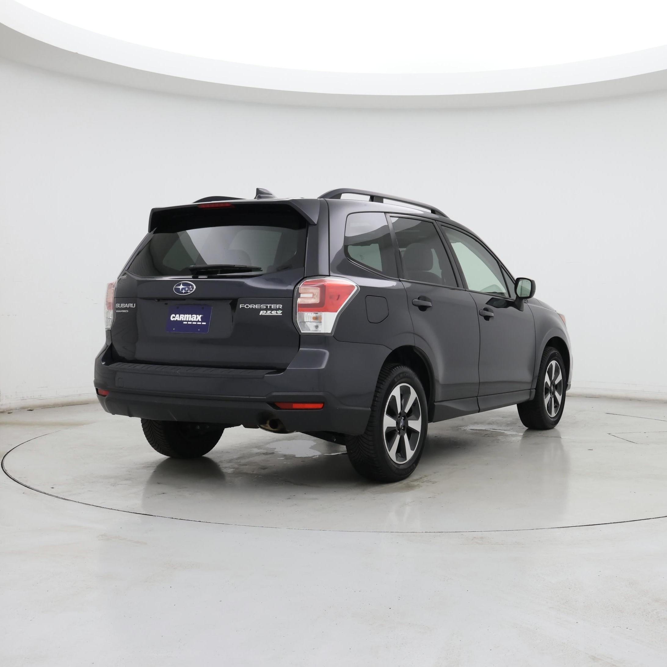 Thumbnail: 2017 Subaru Forester - 8