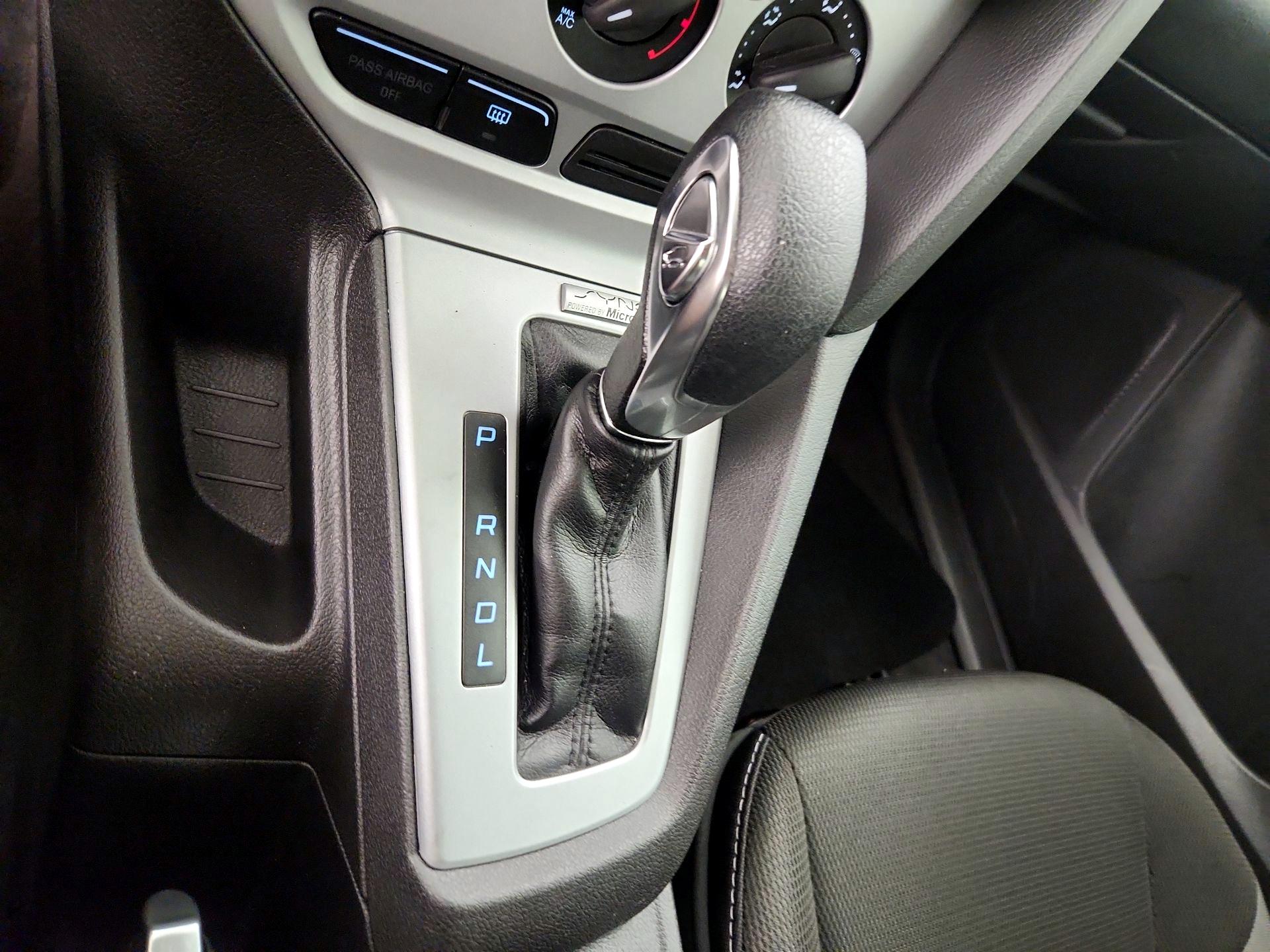 Thumbnail: 2014 Ford Focus - 16