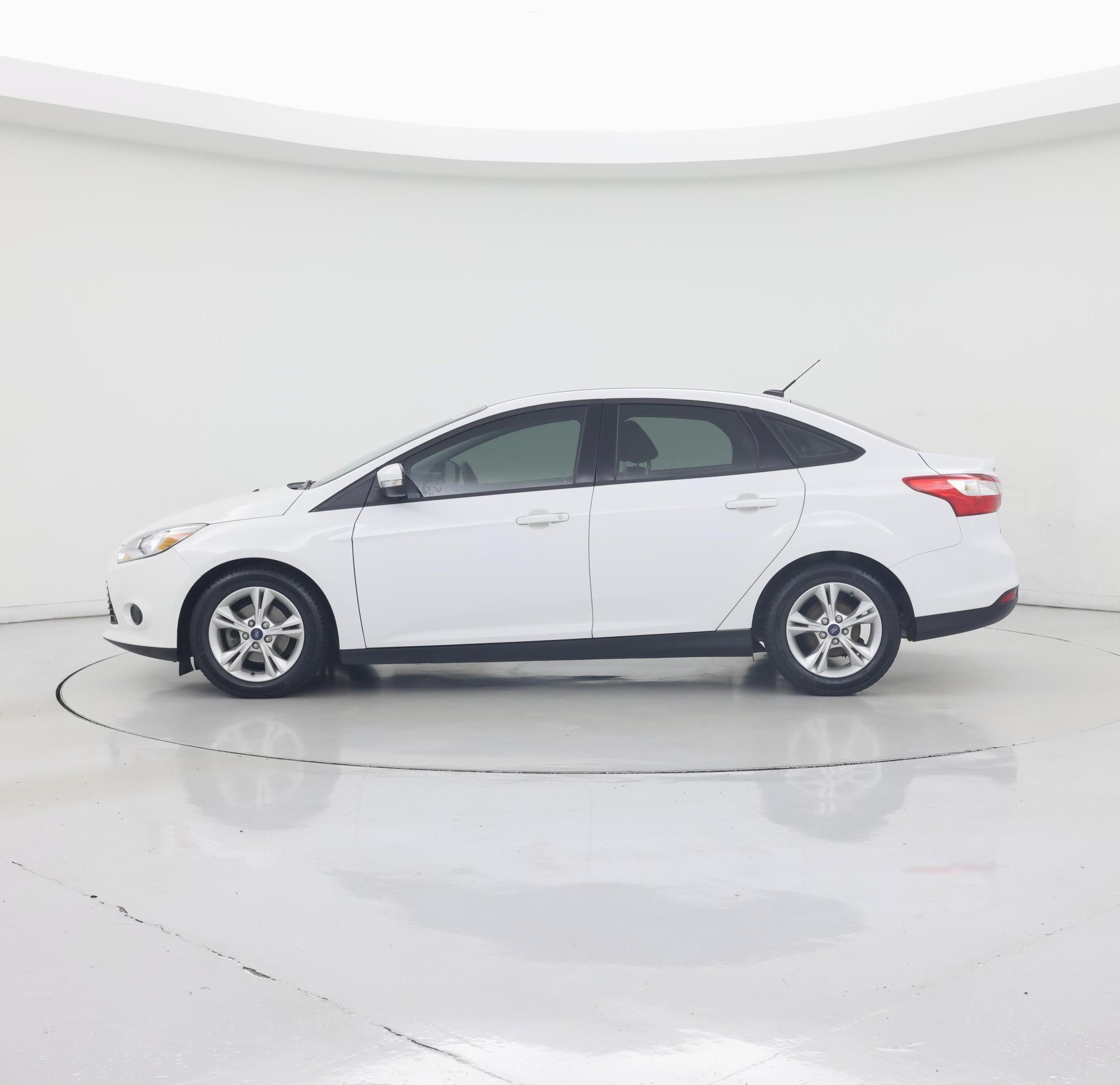 Thumbnail: 2014 Ford Focus - 3