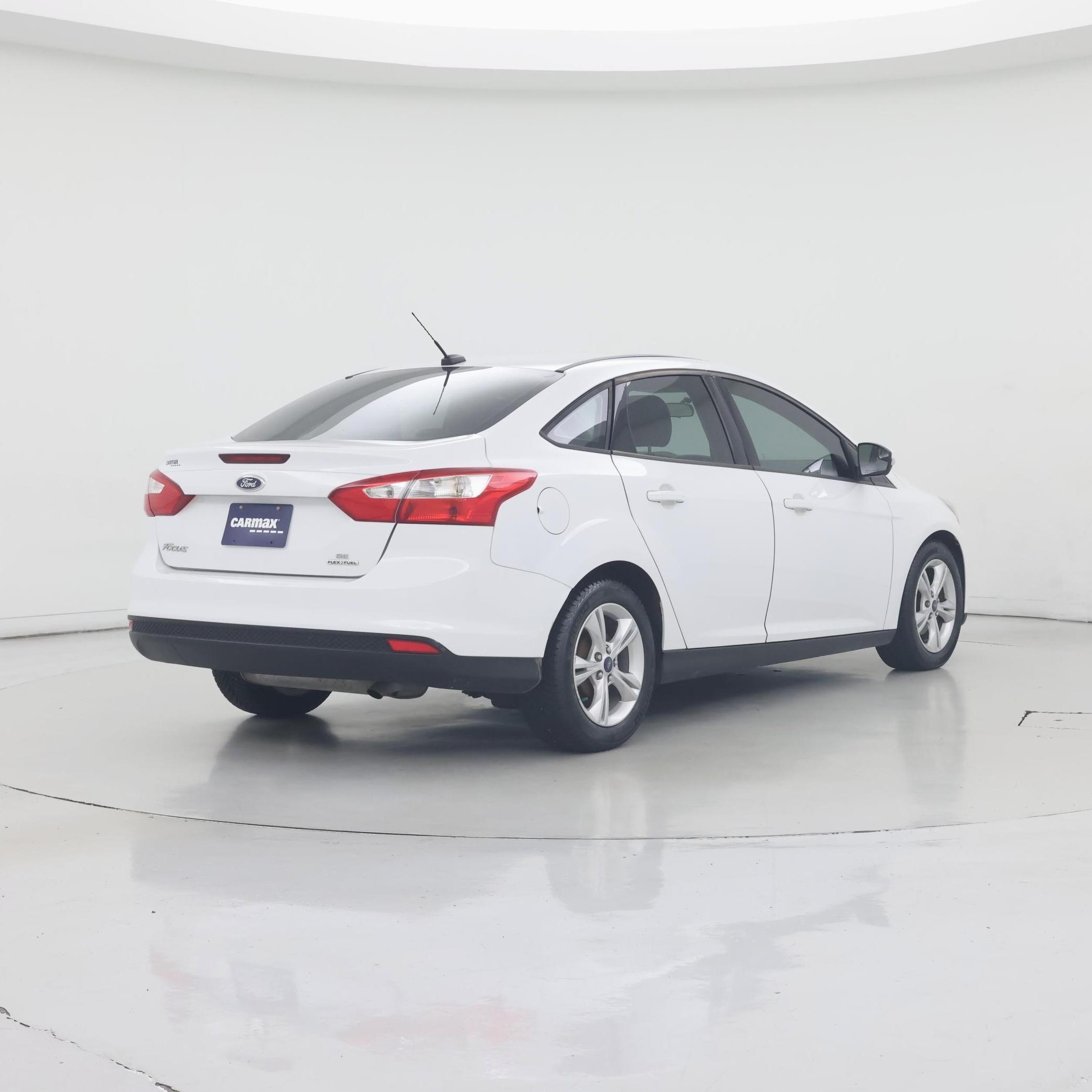Thumbnail: 2014 Ford Focus - 8