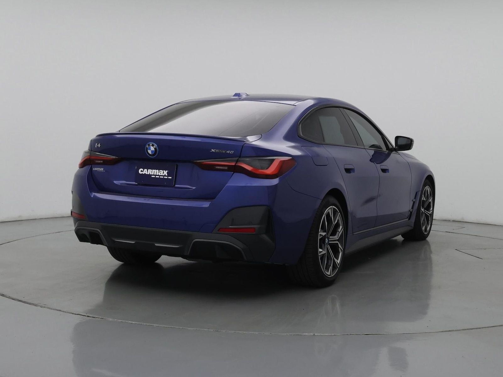 2024 BMW i4 40 - Photo 9