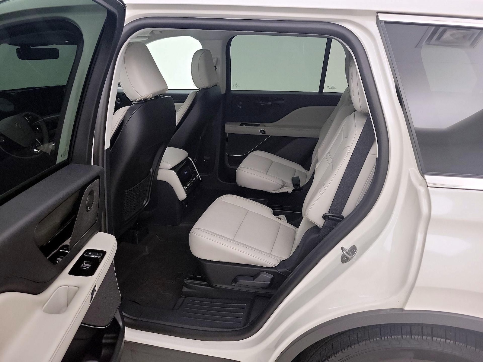 Rear Air Conditioning