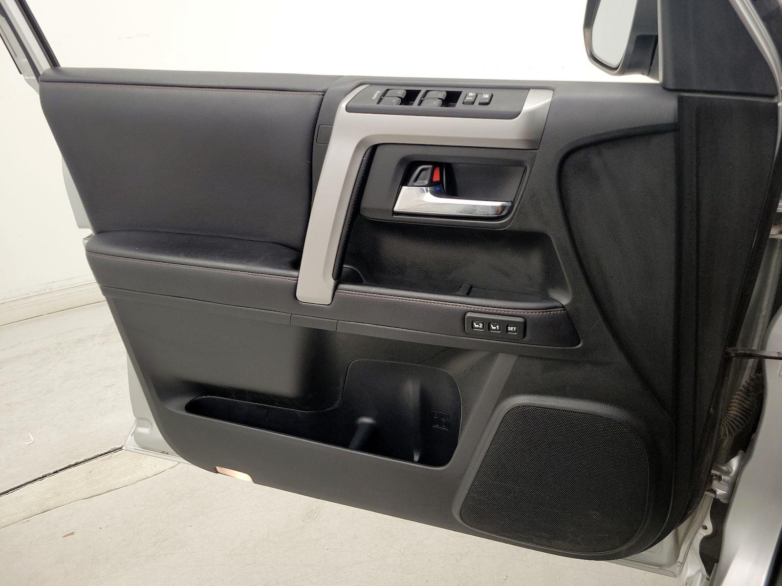 2017 Toyota 4Runner Limited - Photo 13