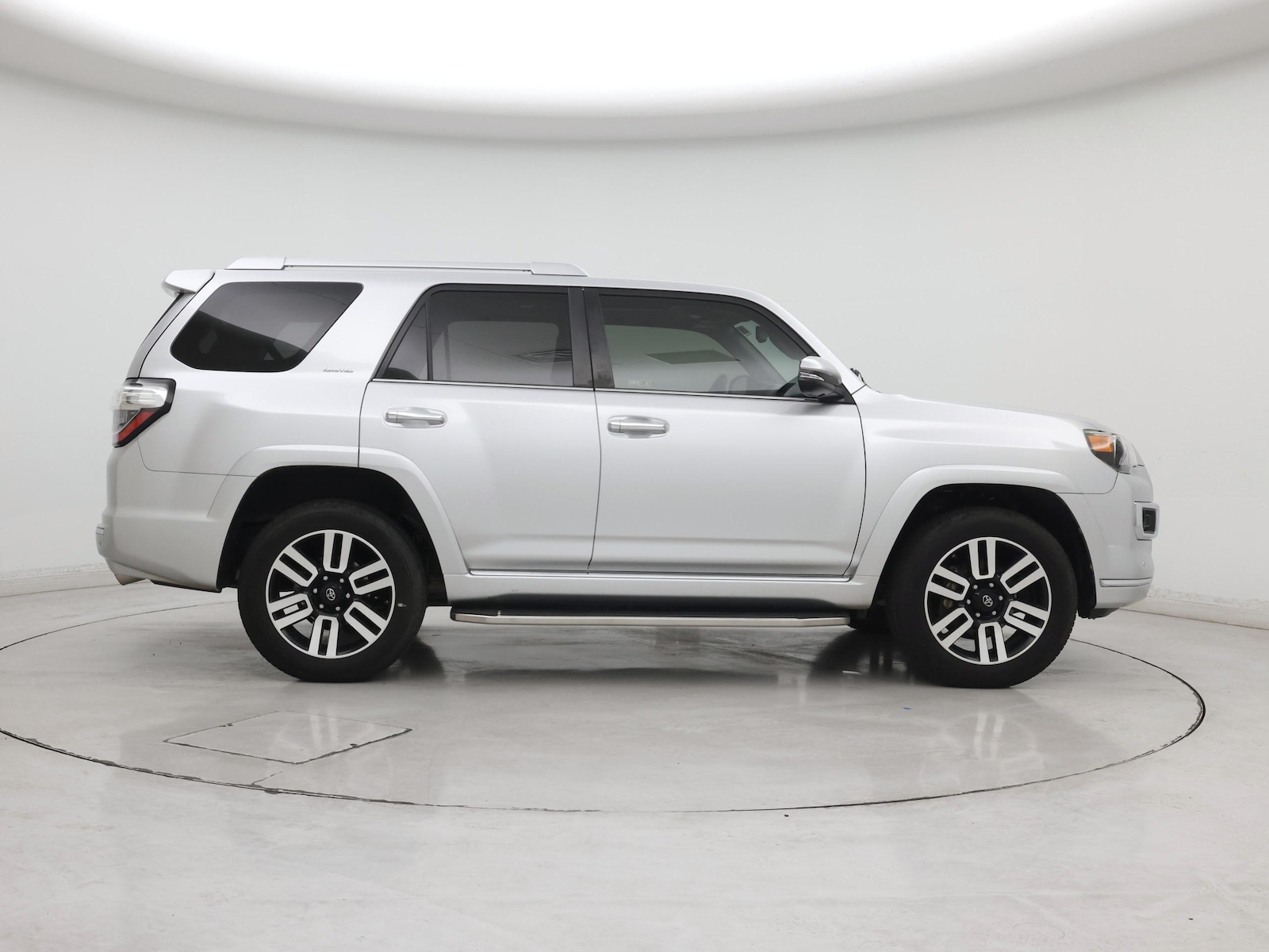2017 Toyota 4Runner Limited - Photo 8