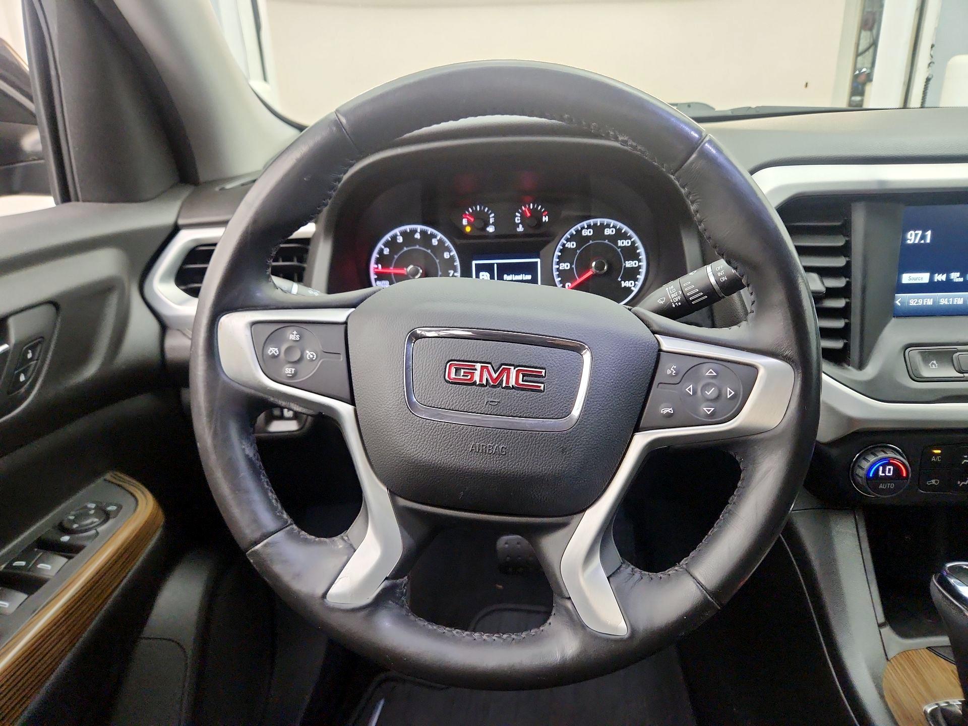 Thumbnail: 2019 GMC Acadia - 10
