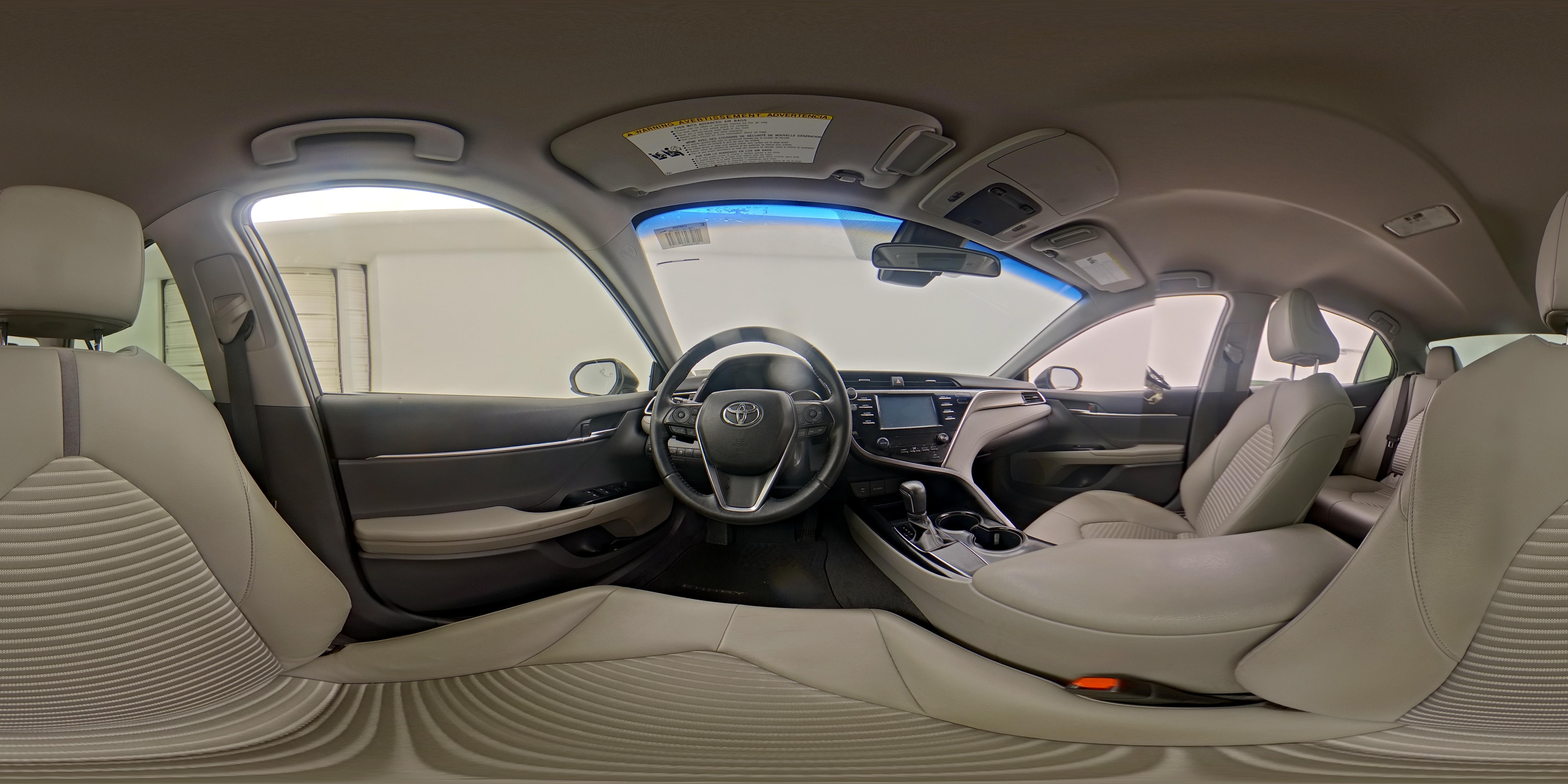 2018 Toyota Camry SE - Photo 26