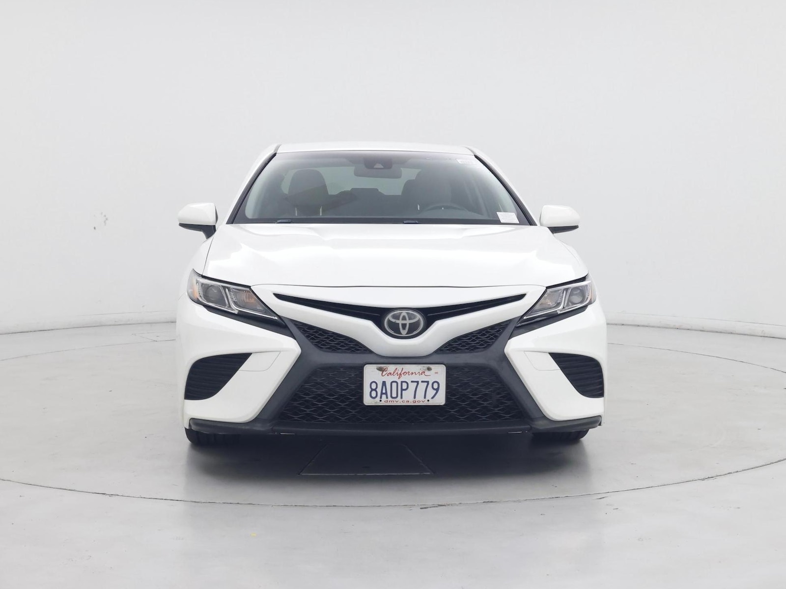 2018 Toyota Camry SE - Photo 6