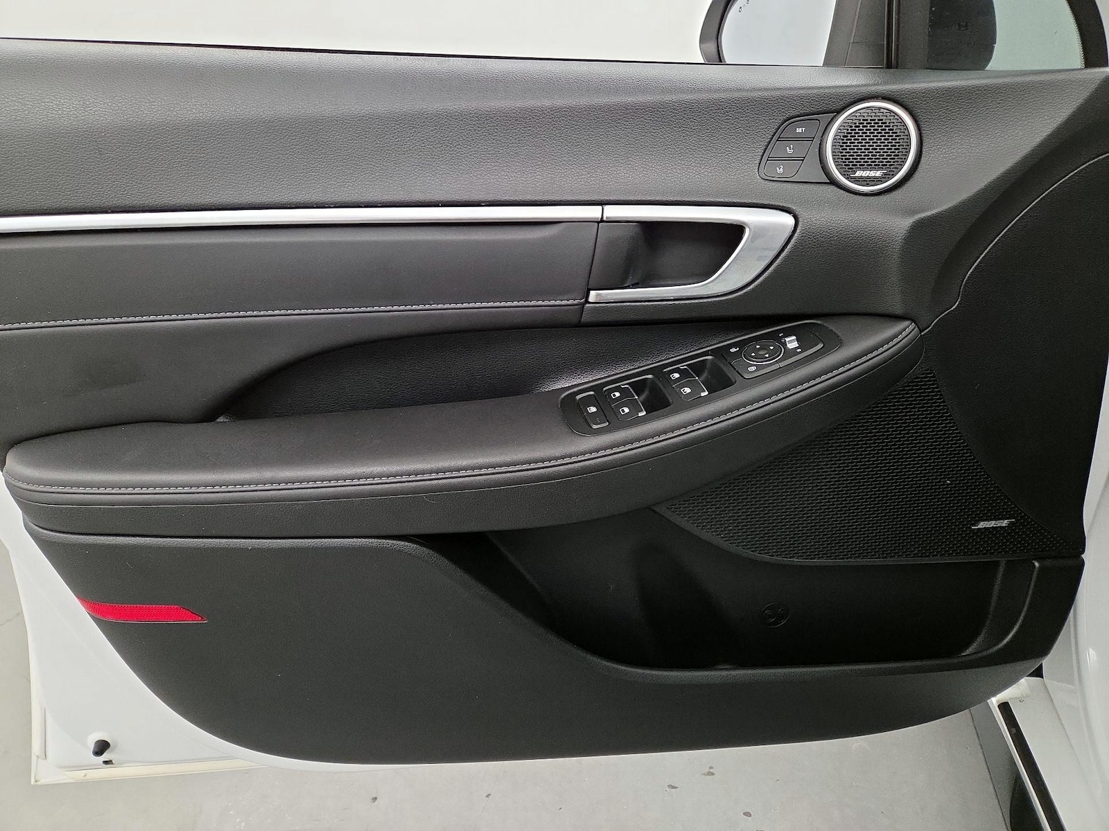2022 Hyundai Sonata Limited - Photo 13