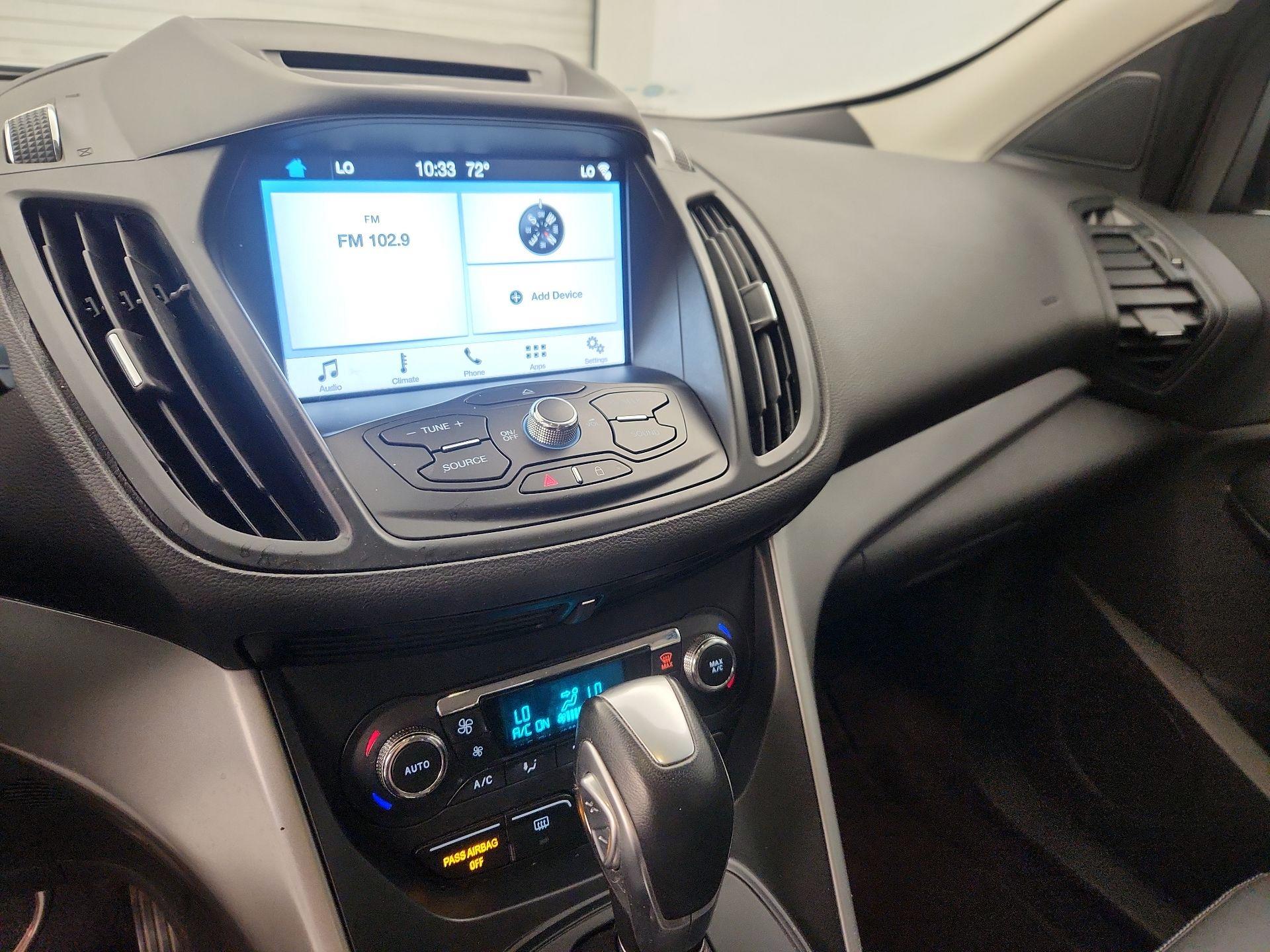 Thumbnail: 2016 Ford Escape - 15