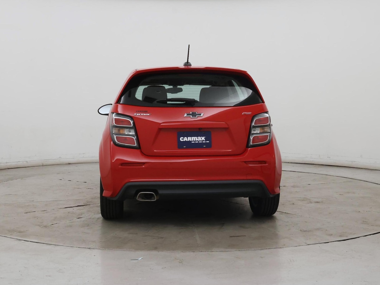 2020 Chevrolet Sonic LT - Photo 7