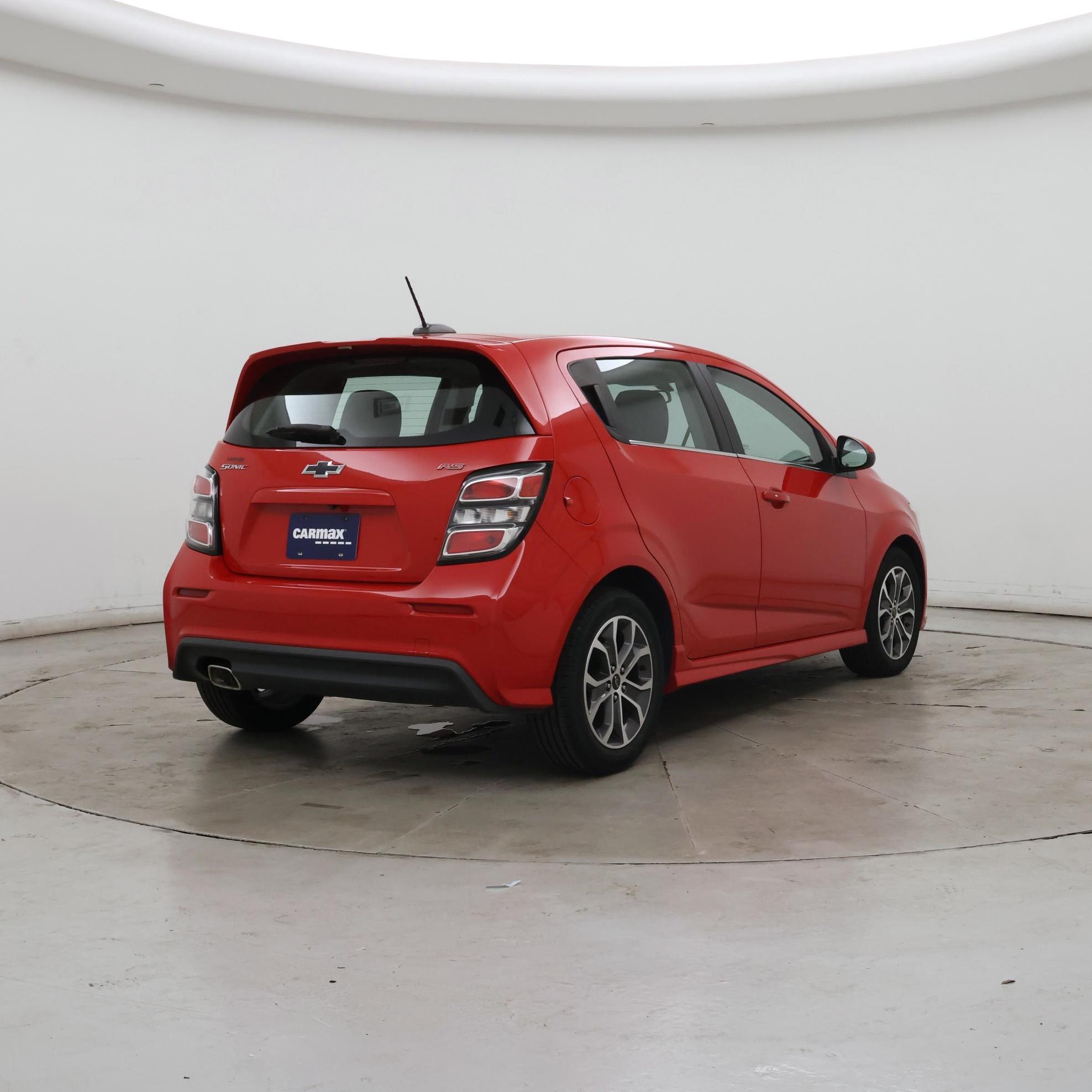Thumbnail: 2020 Chevrolet Sonic - 8