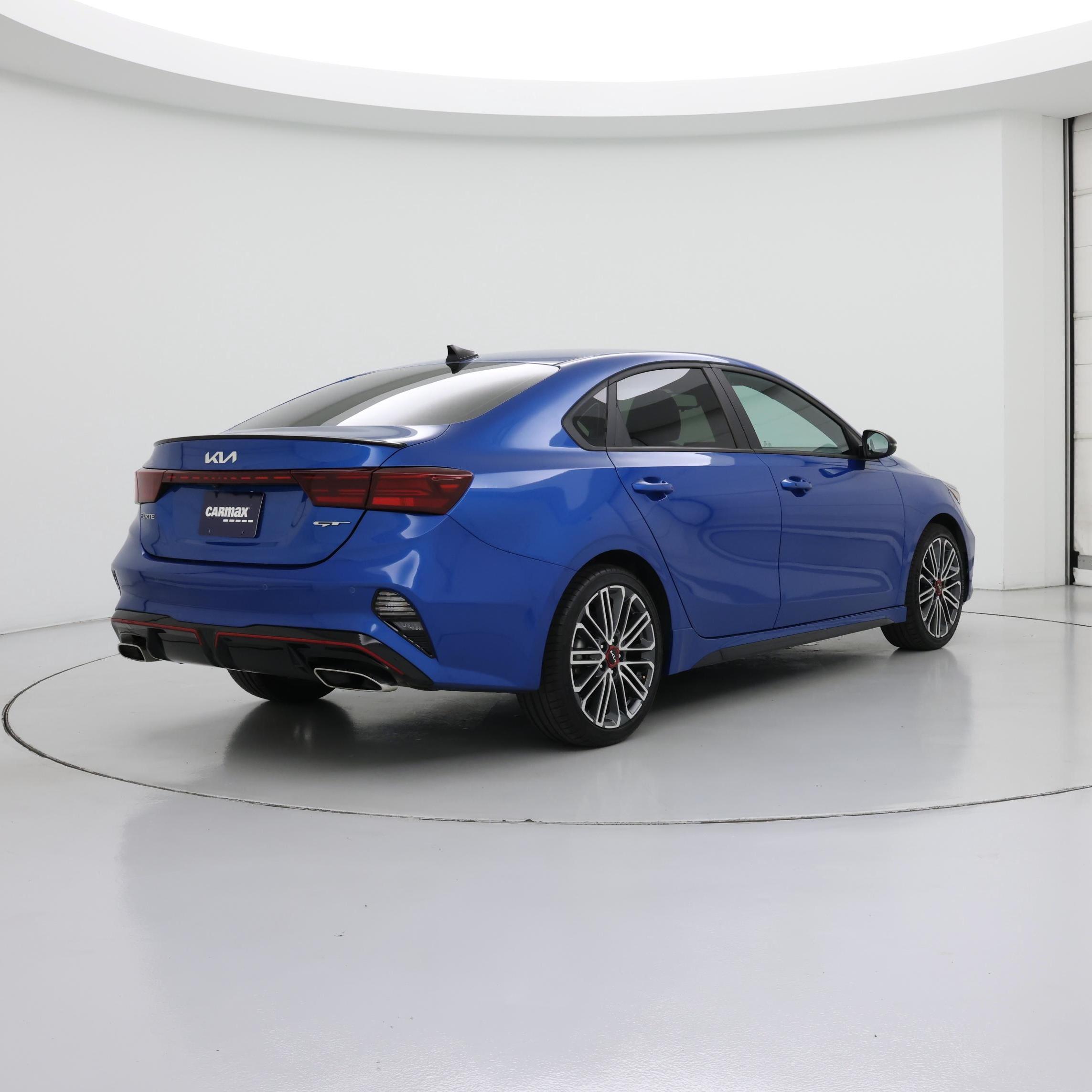 Thumbnail: 2024 Kia Forte - 8