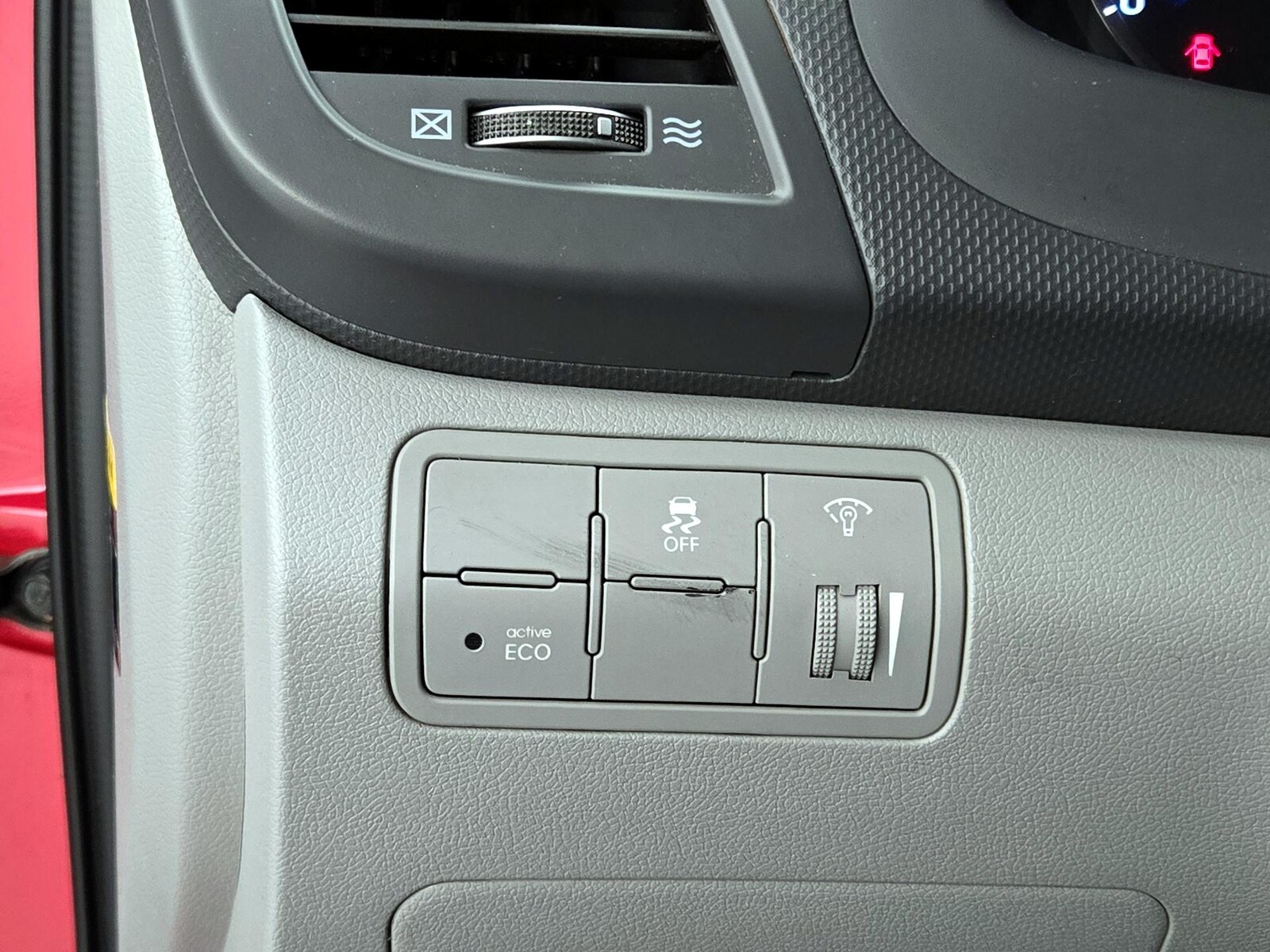 2015 Hyundai Accent GLS - Photo 14