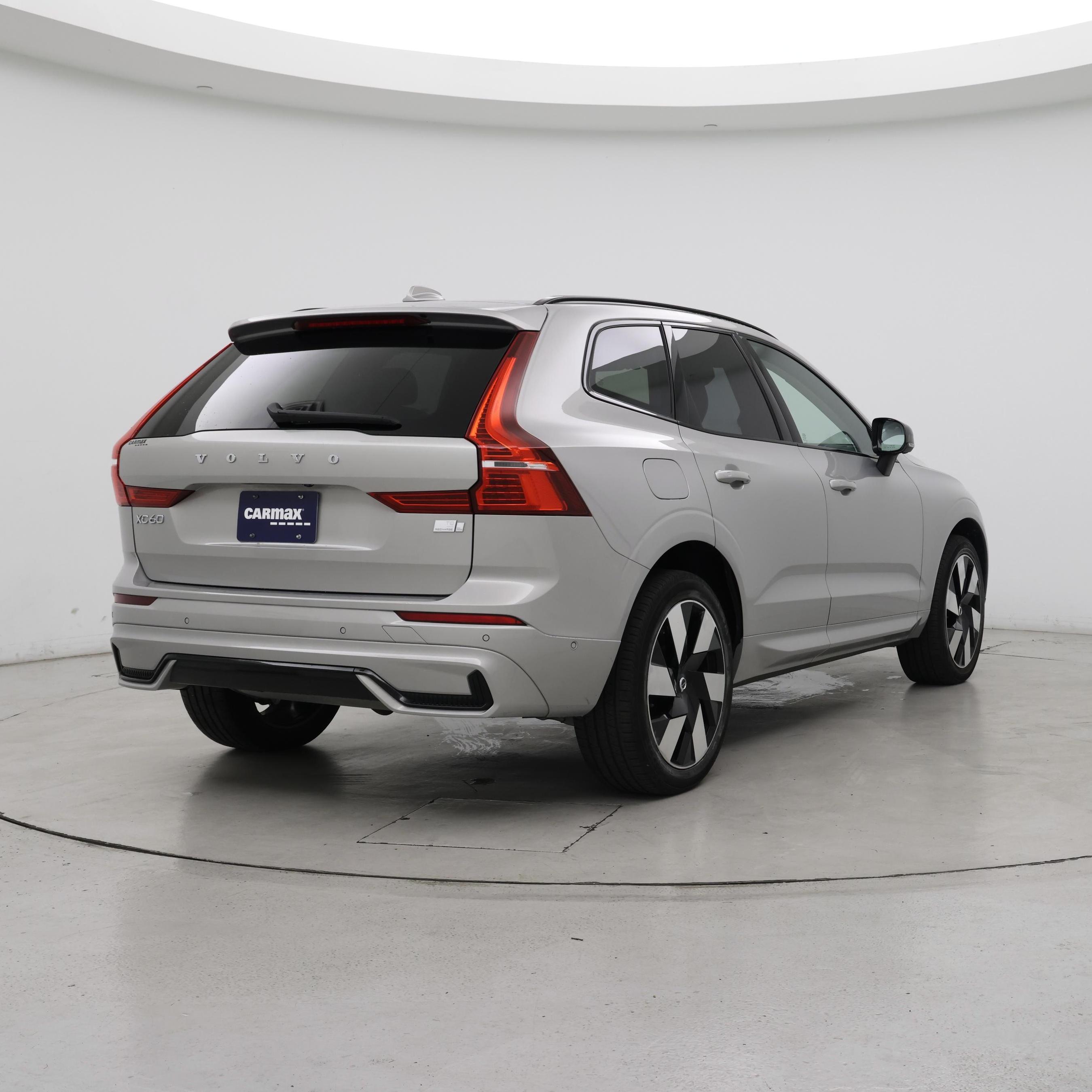 Thumbnail: 2024 Volvo XC60 - 8