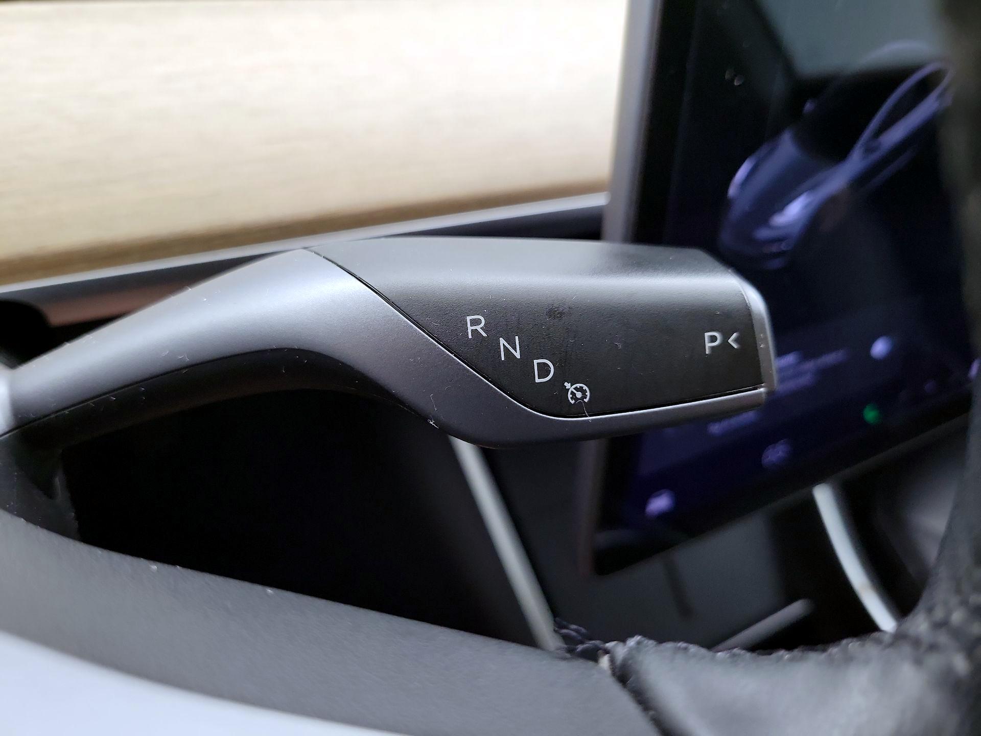 Thumbnail: 2020 Tesla Model 3 - 17