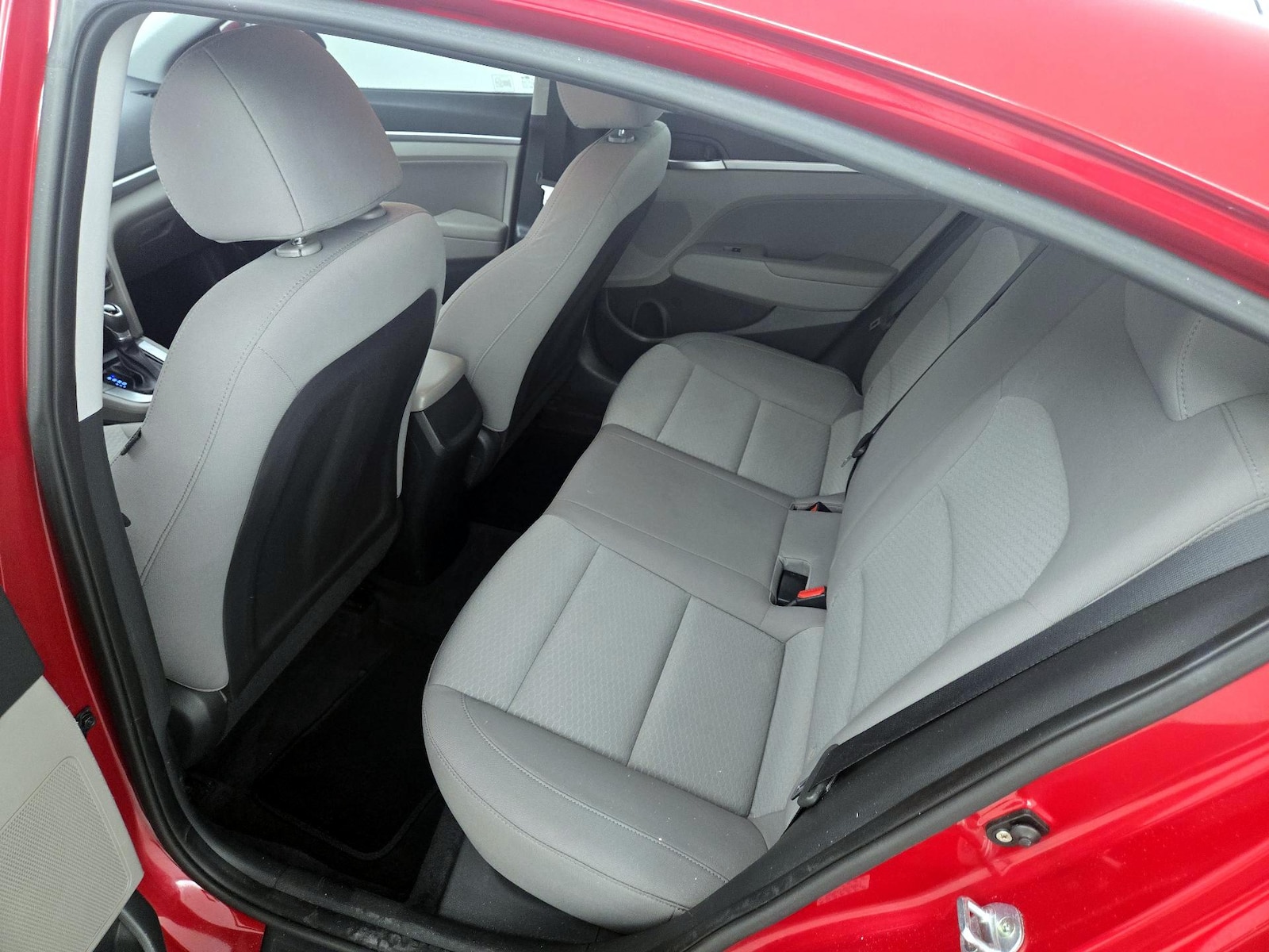 2019 Hyundai Elantra SEL - Photo 20