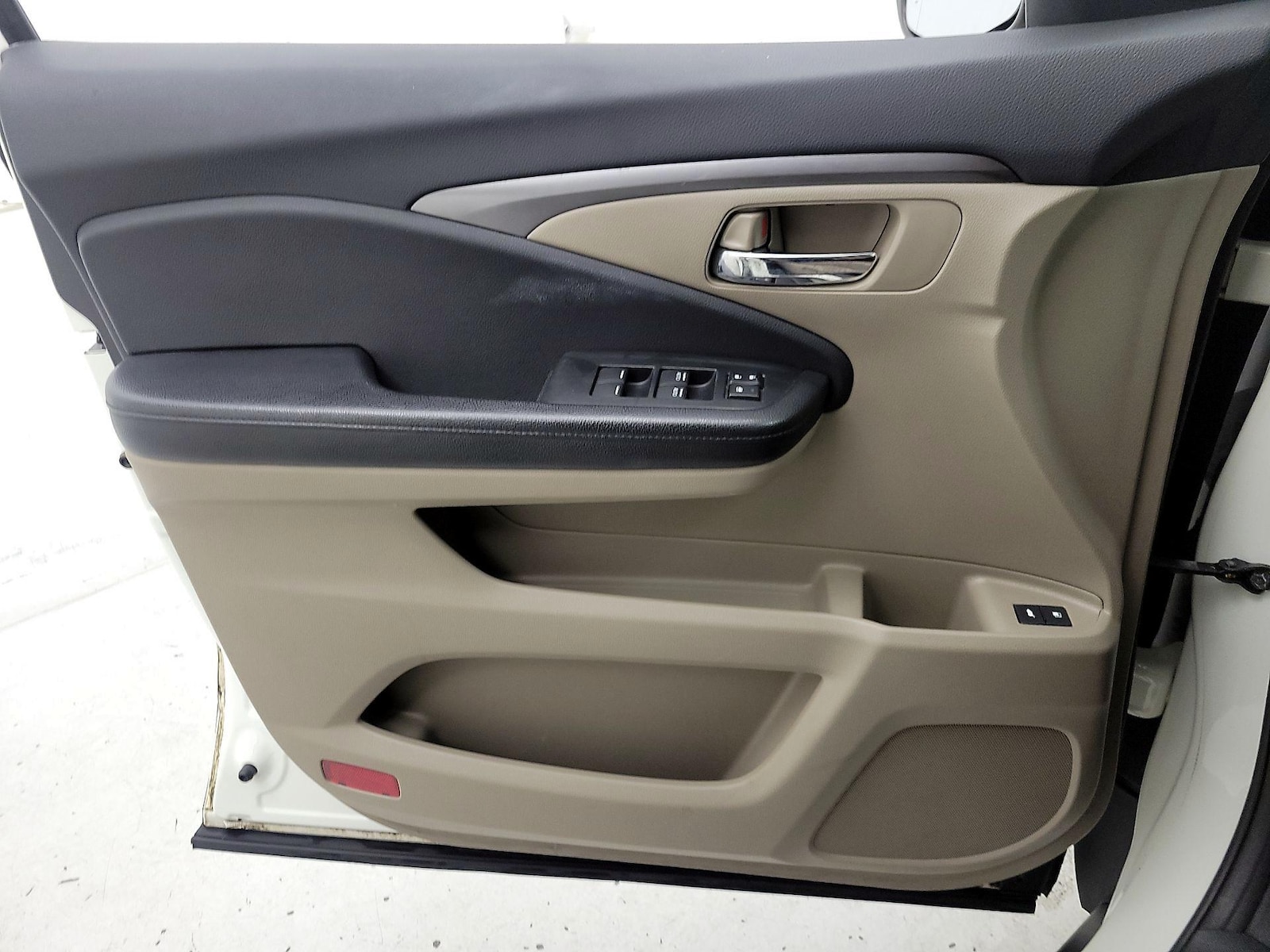 2016 Honda Pilot EX-L - Photo 13