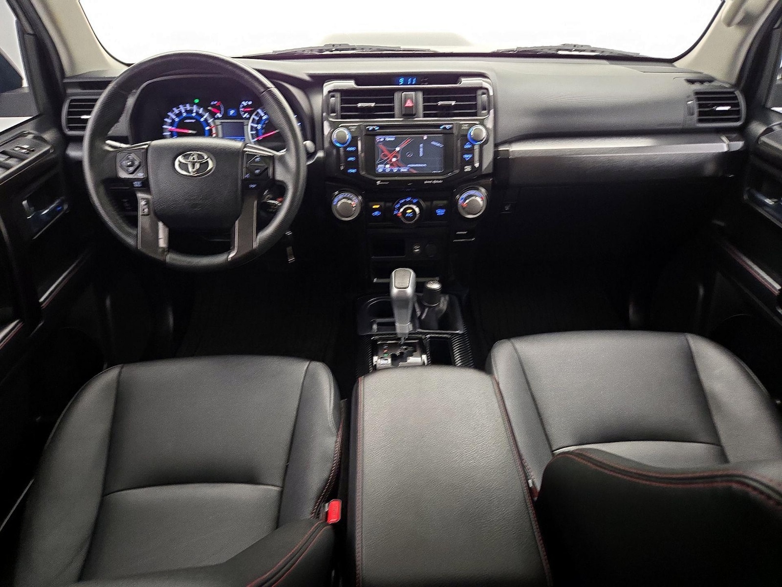 2019 Toyota 4Runner TRD Off-Road - Photo 10