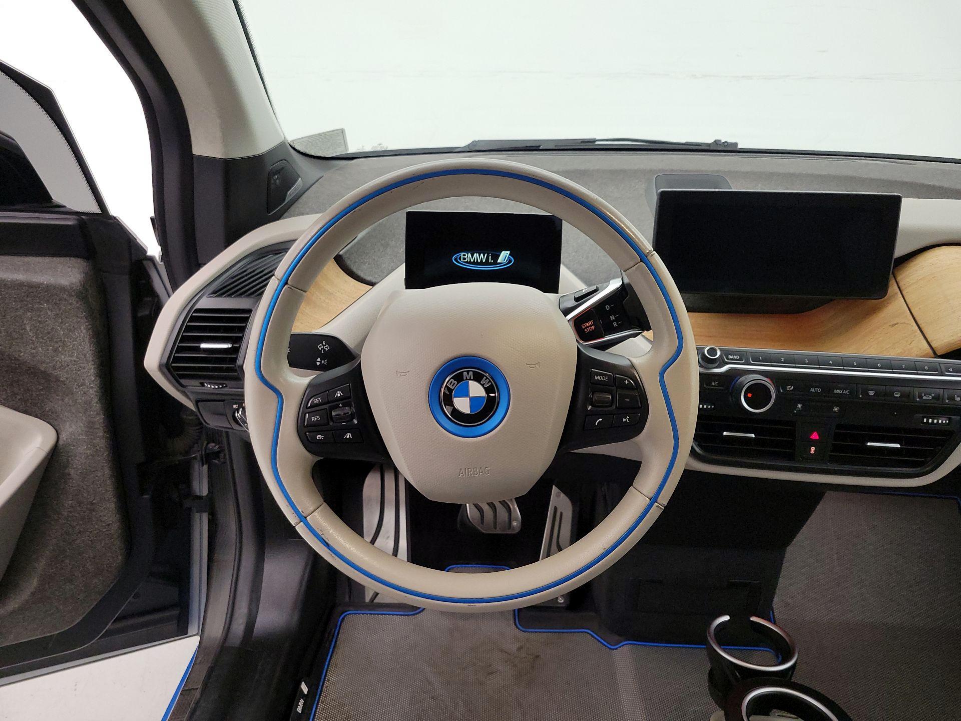 Thumbnail: 2016 BMW i3 - 10