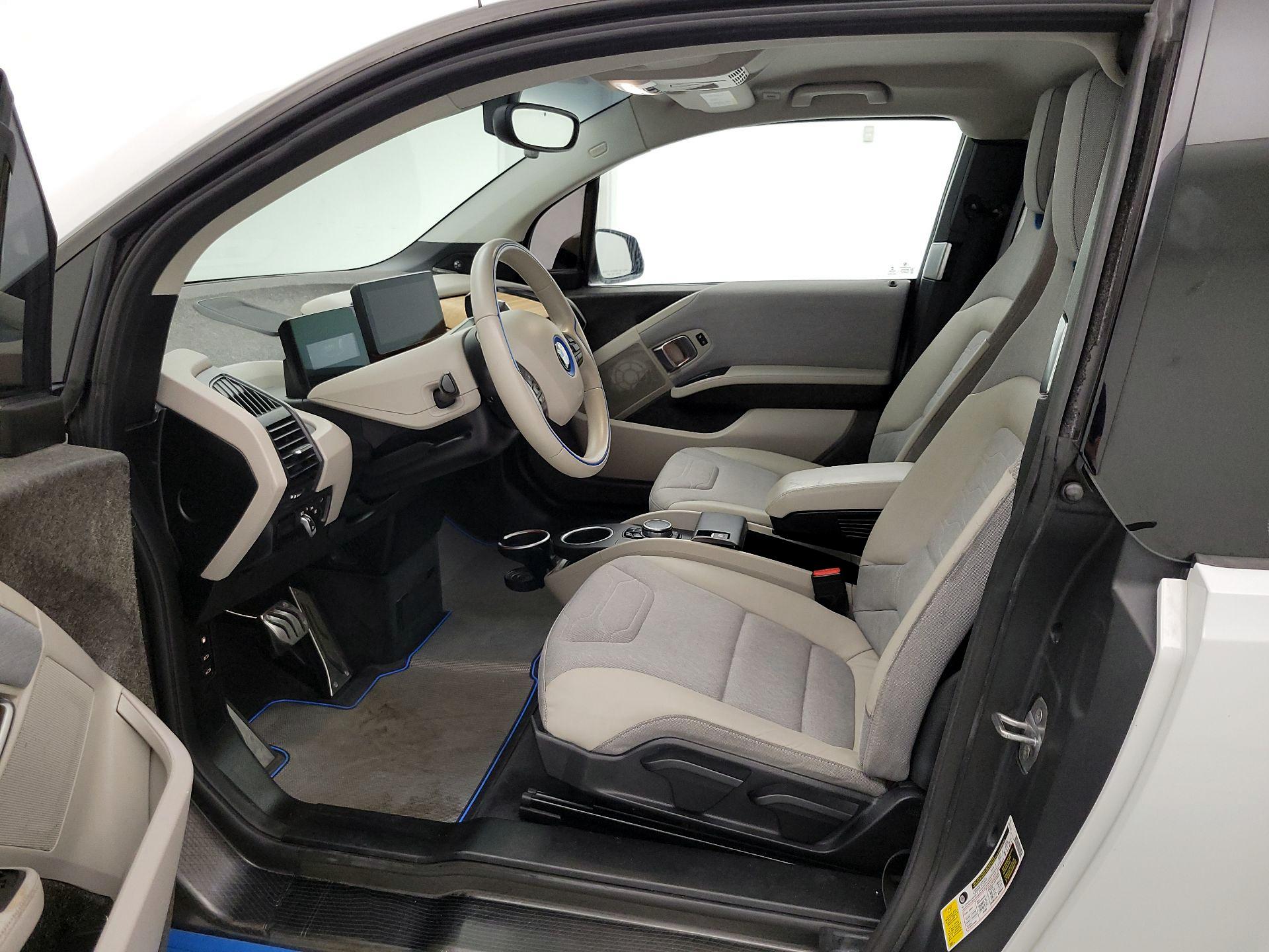 Thumbnail: 2016 BMW i3 - 11