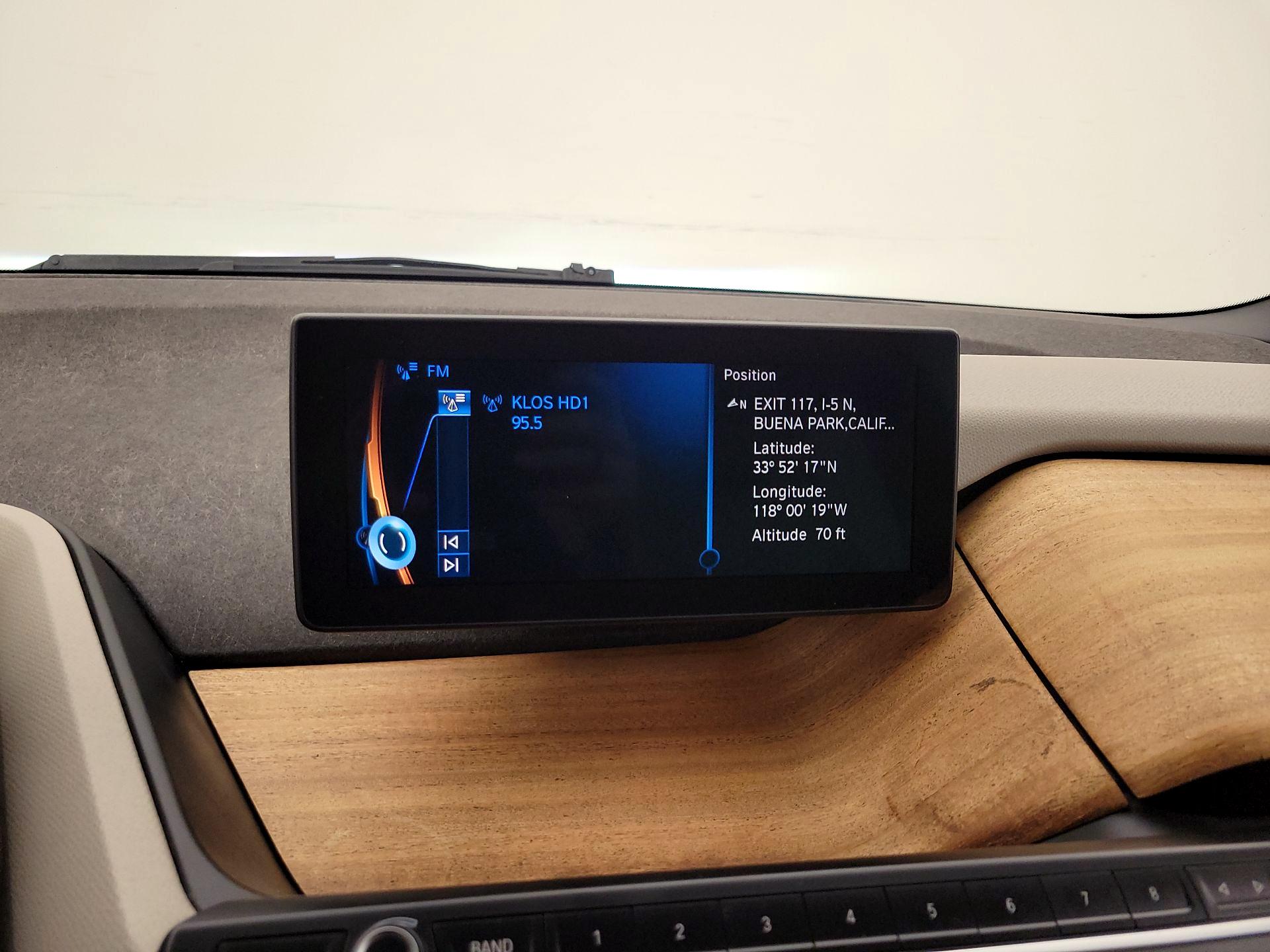 Thumbnail: 2016 BMW i3 - 16